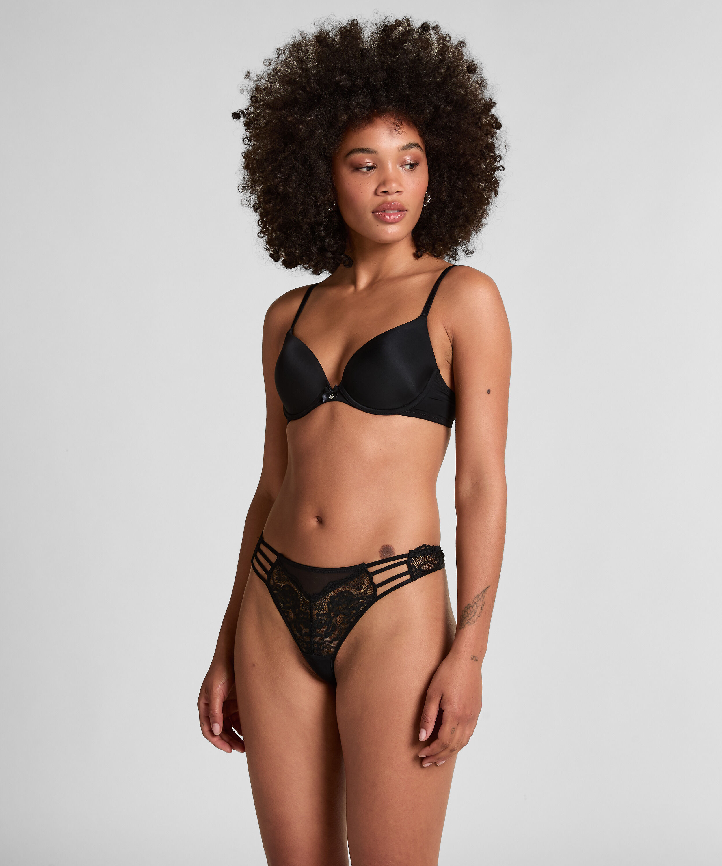 Tanga Briar, Negro