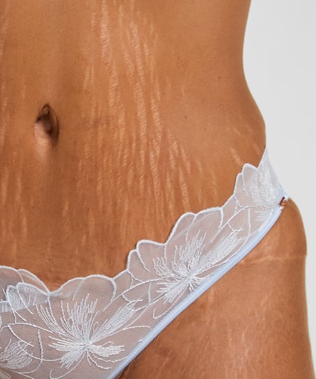 Brasileña Emilia, Azul