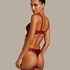Tanga Zoe, Rojo