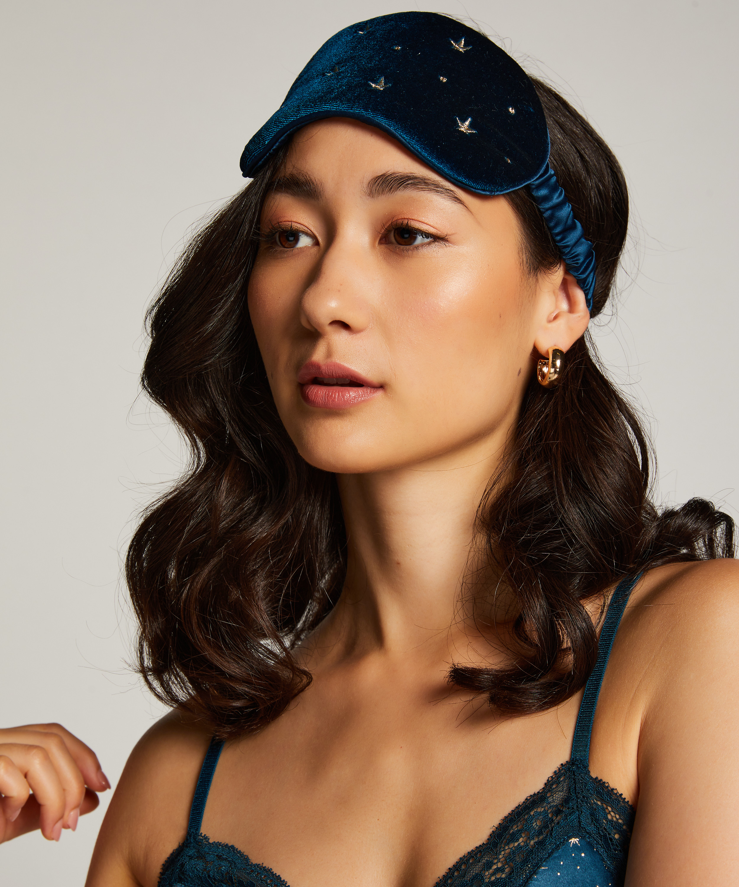 Antifaz de piel Velours, Verde, main