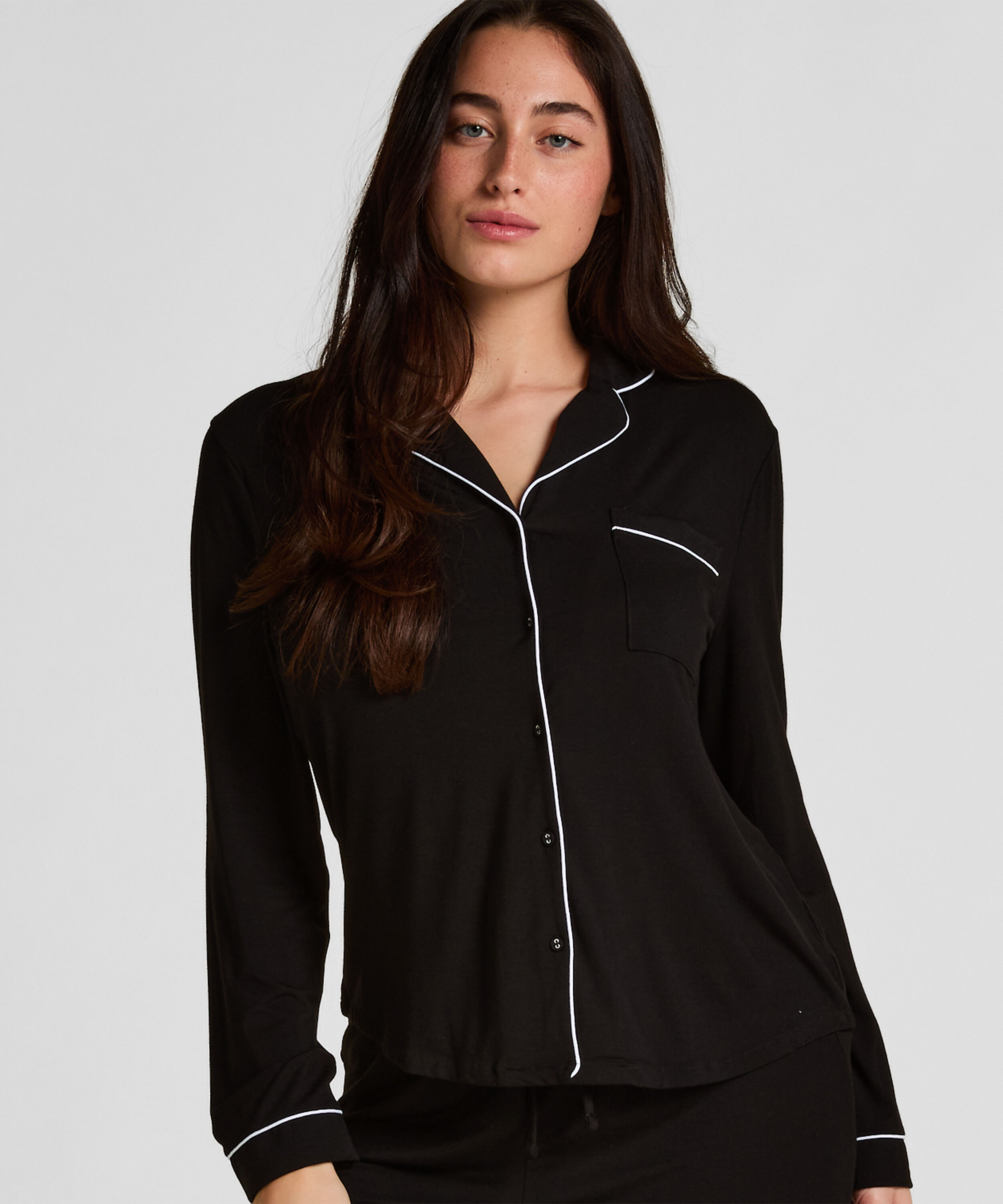 Chaqueta de manga larga de jersey Essentil, Negro