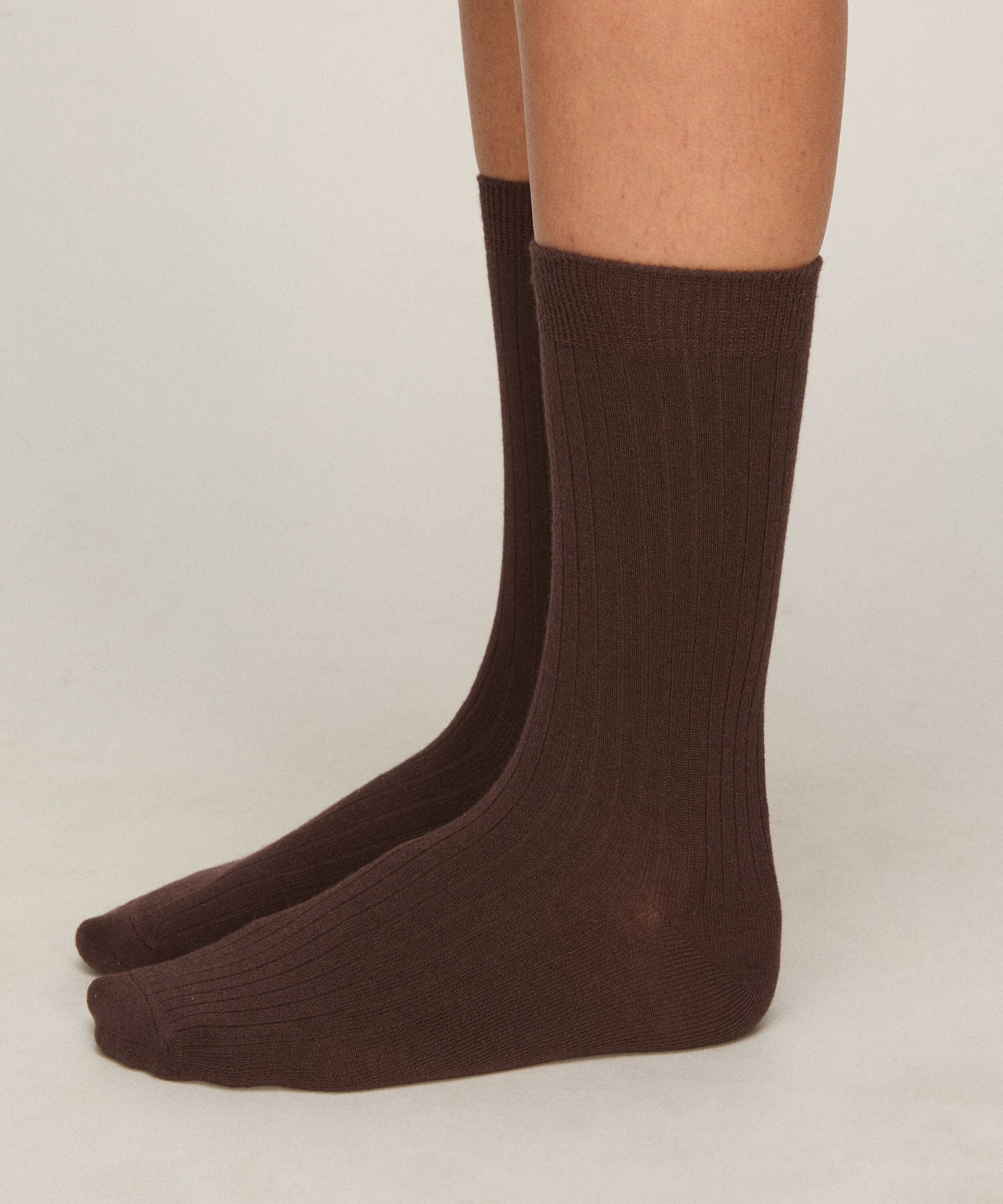 Cashmere Blend Ribbed Socks, Marrón Cashmere Blend Ribbed Socks, Marrón