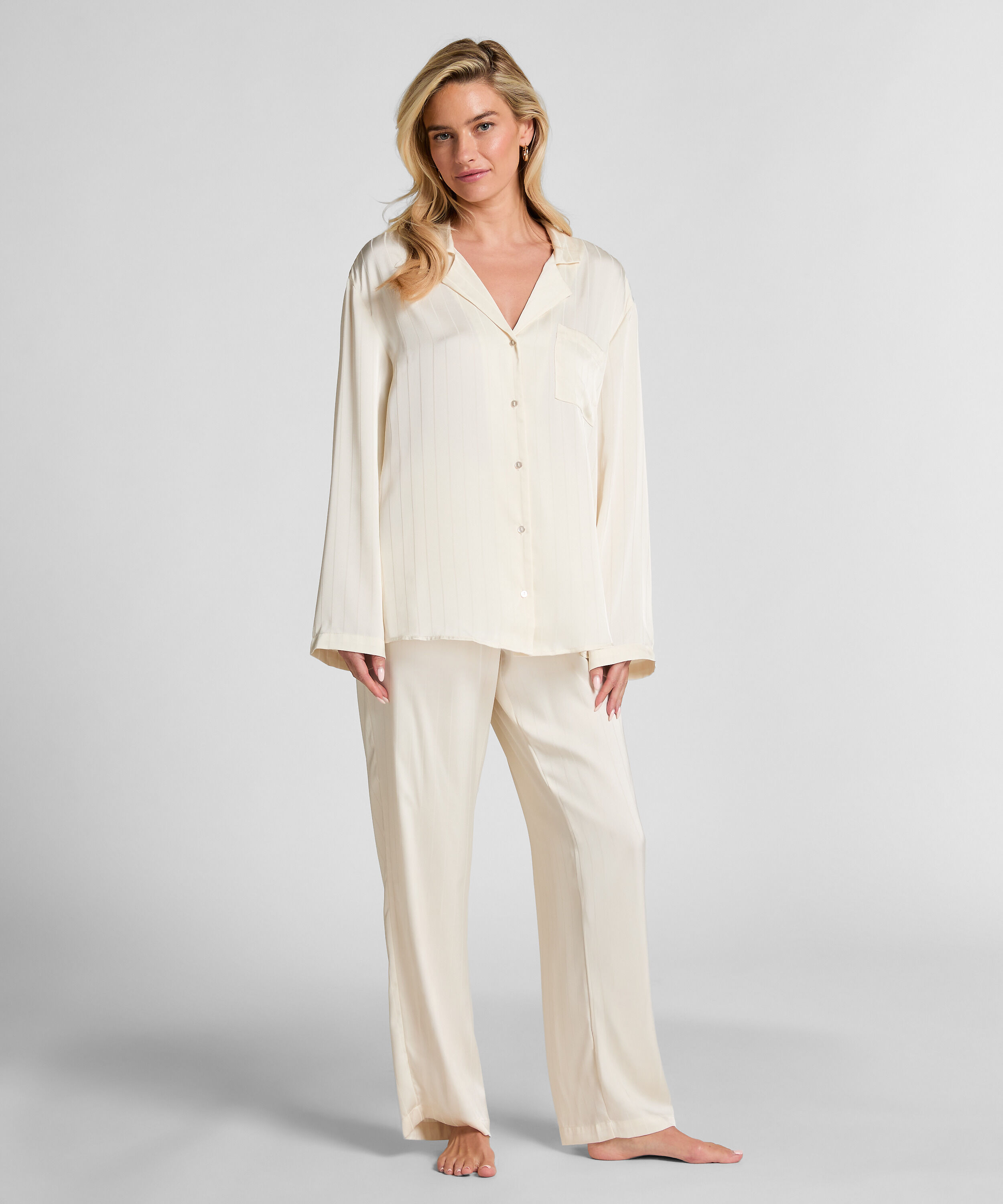 Pantalones de sat&eacute;n a rayas, Blanco