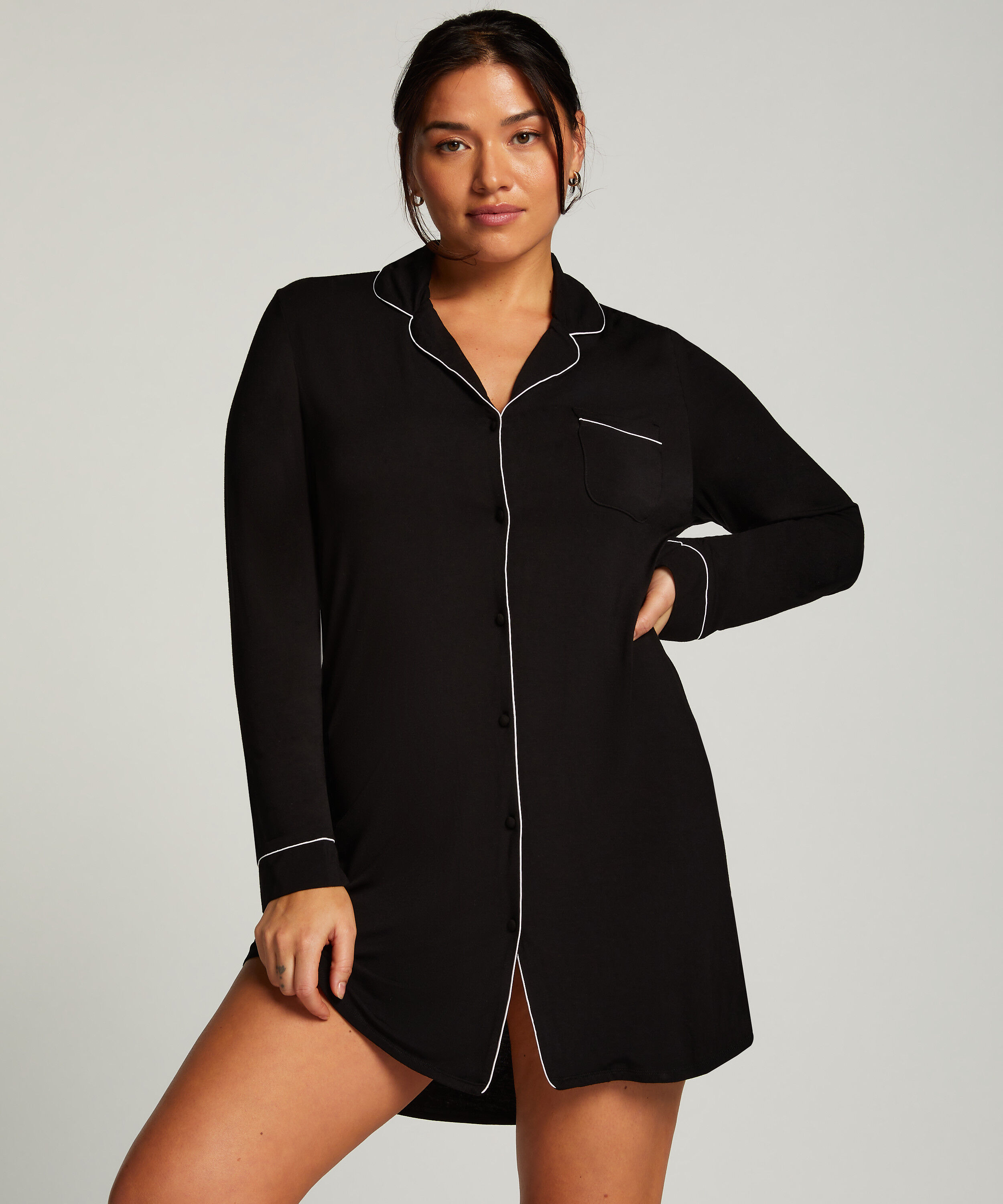 Vestido camisero de manga larga de jersey Essential, Negro
