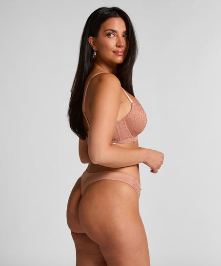 Tanga Marine, Marrón