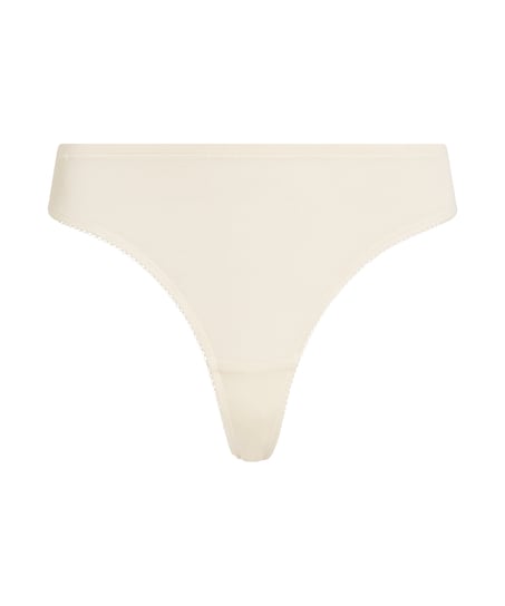 Tanga Alex, Blanco