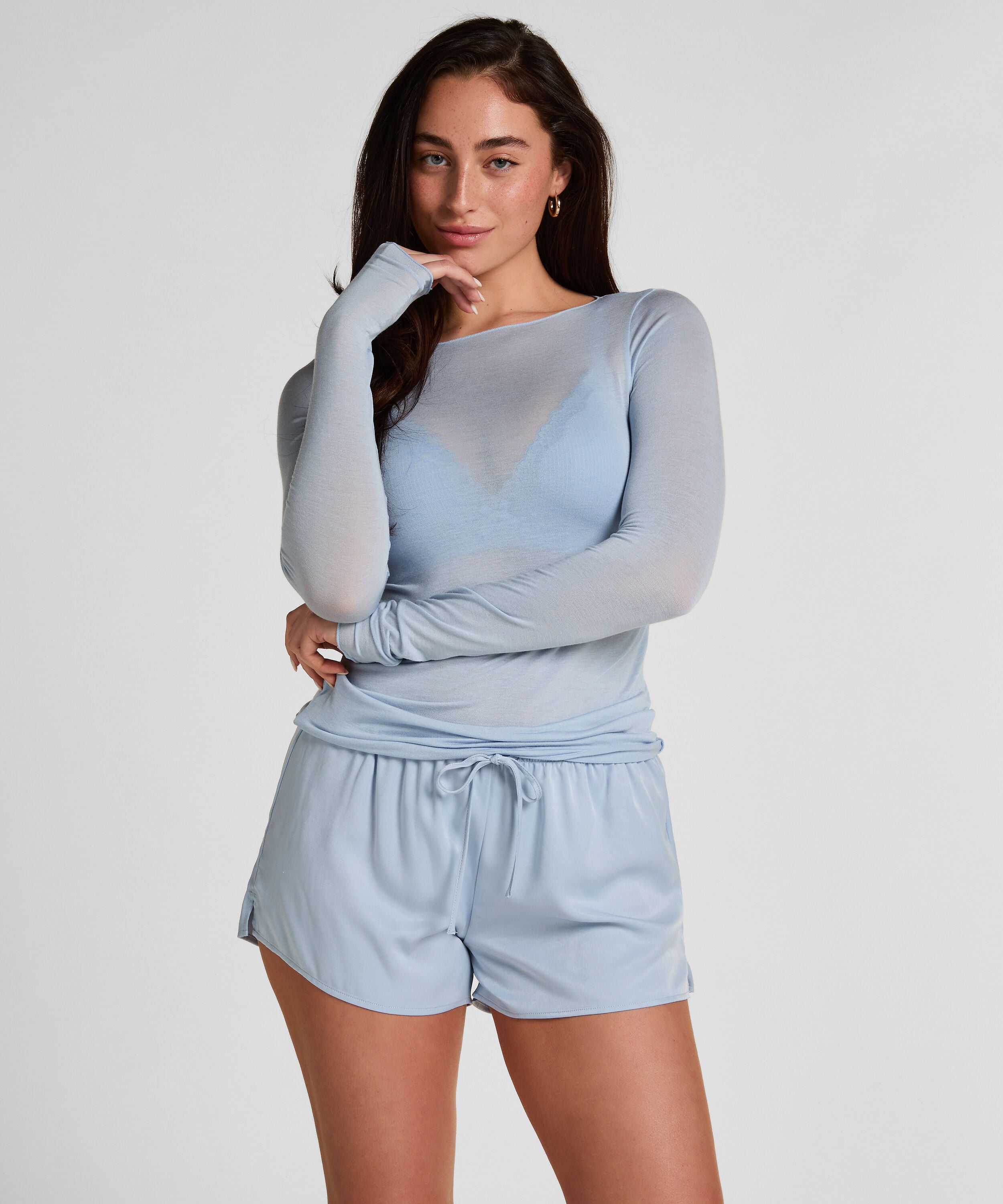 Pantalón corto de satén Ayla, Azul