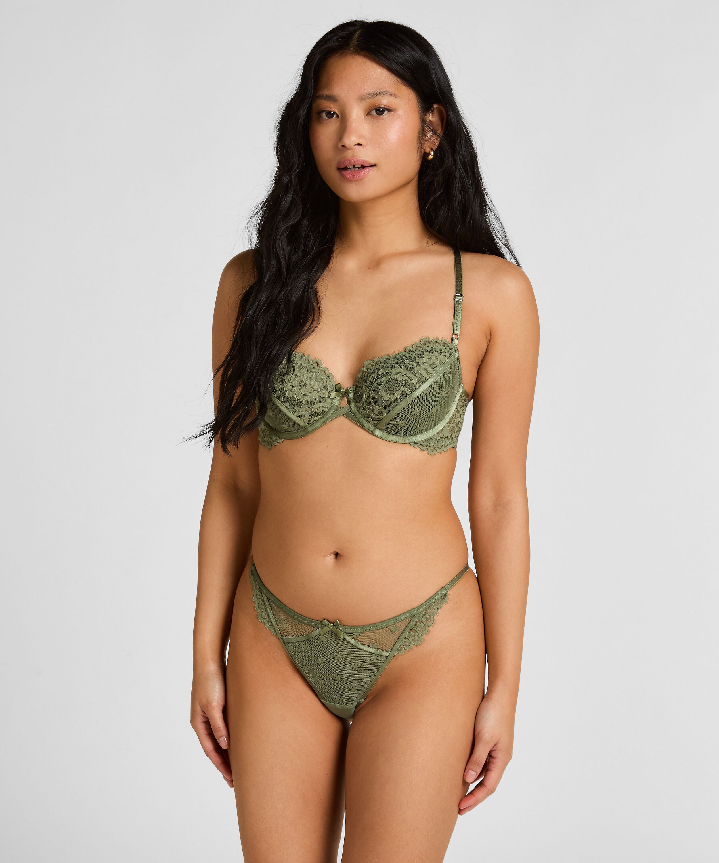 Tanga de corte alto Valora, Verde