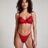 Tanga Isabelle, Rojo