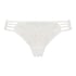 Tanga Briar, Blanco