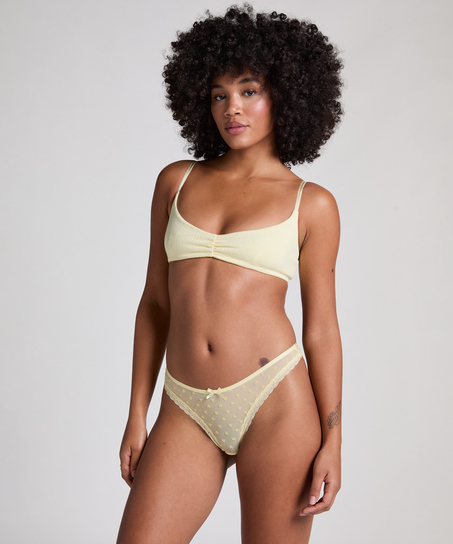 Tanga Phoebe, Amarillo