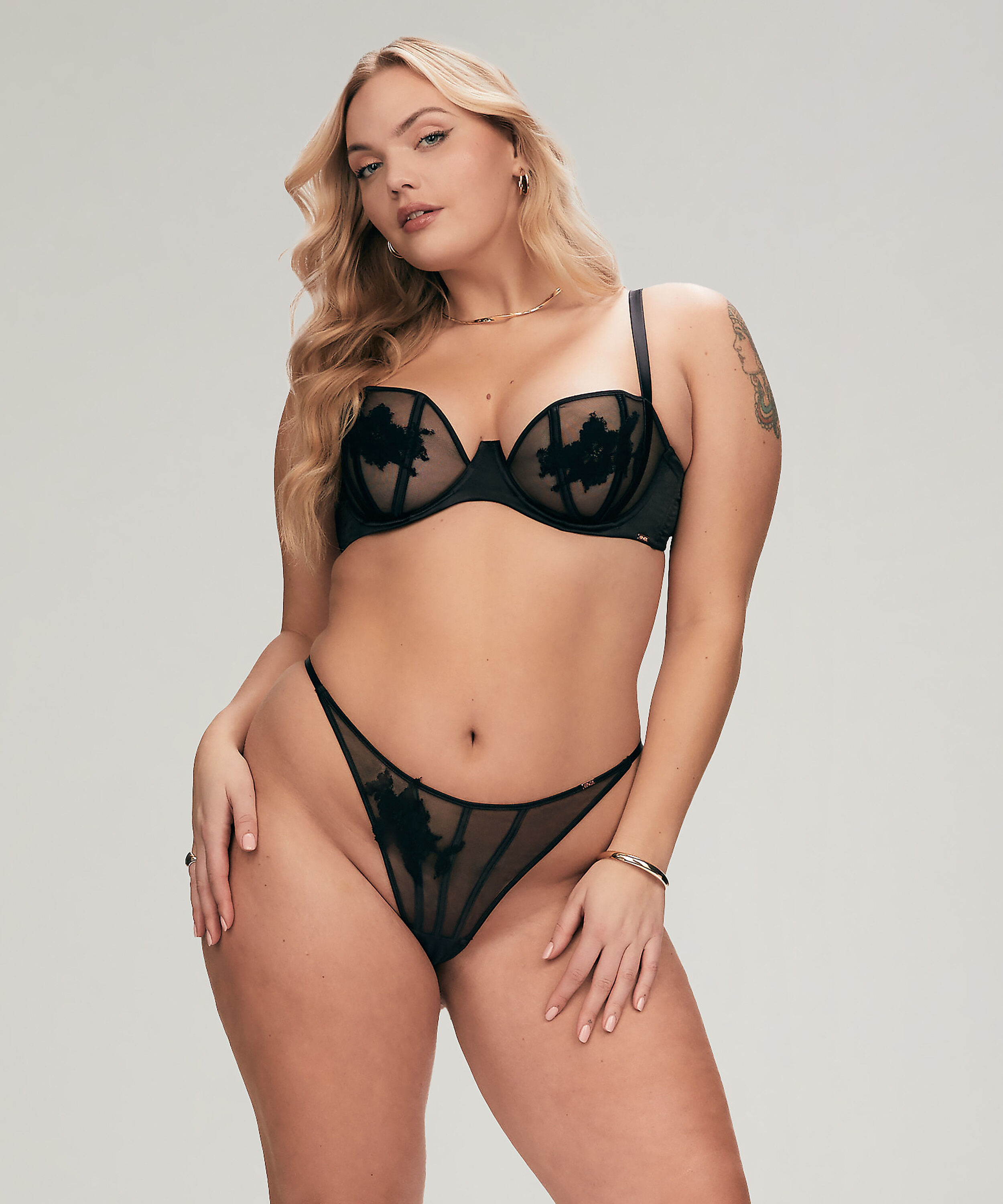 Tanga Ember, Negro