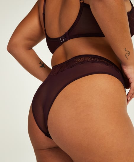 Brasileña de tiro alto Mel I AM Danielle, Morado