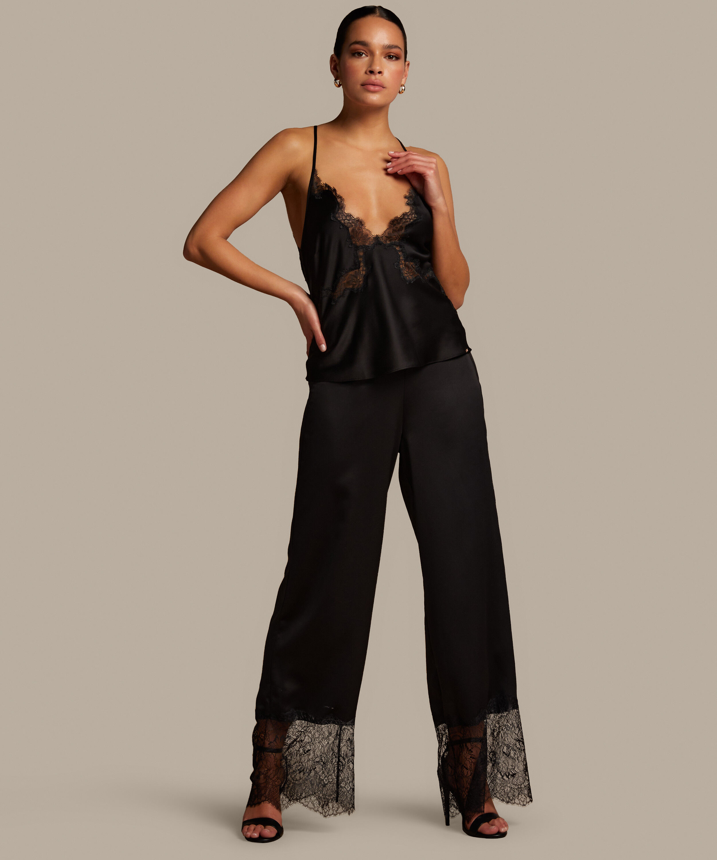 Pantalones anchos de encaje Sophia, Negro