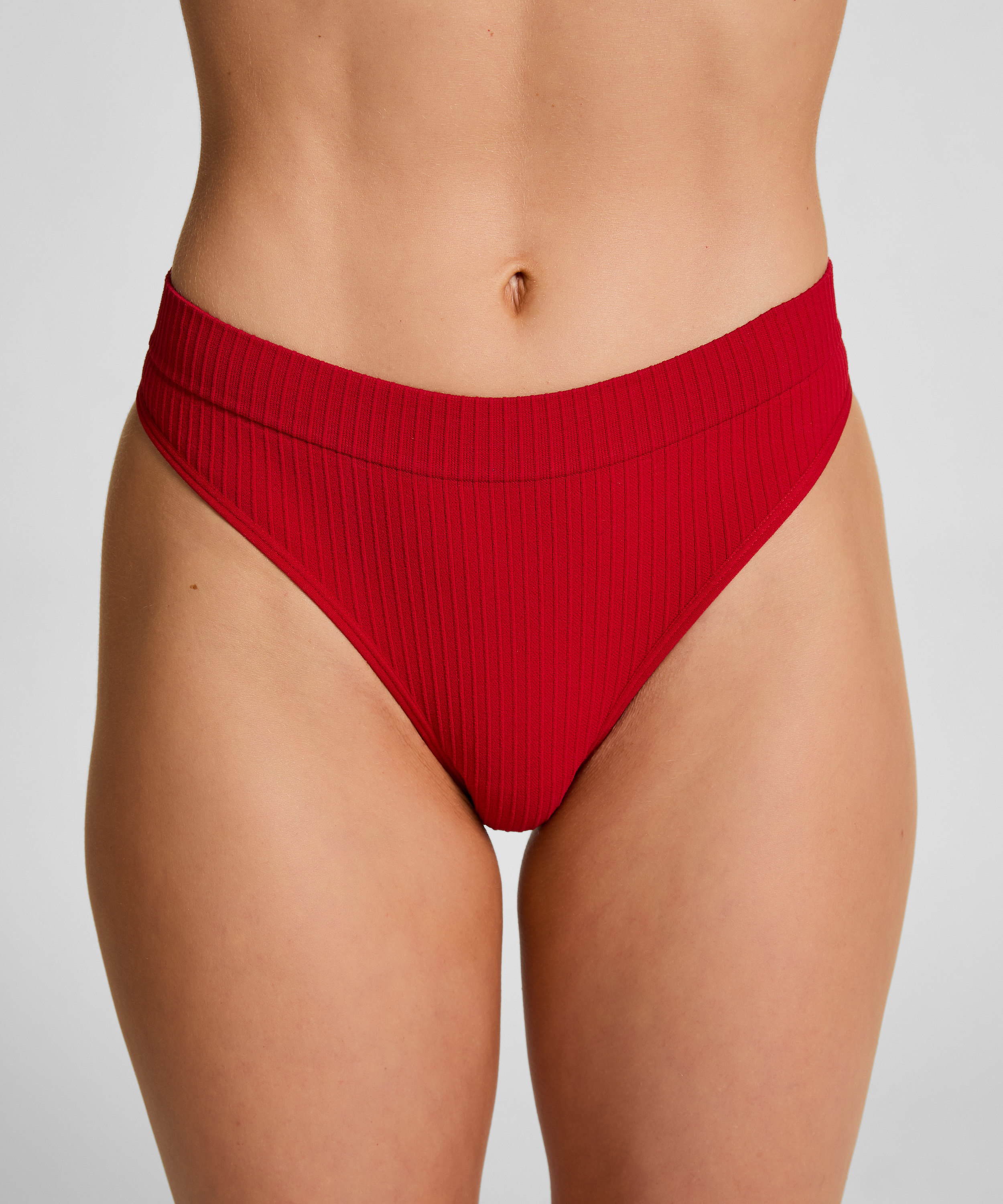 Tanga de tiro alto Dianne, Rojo, main