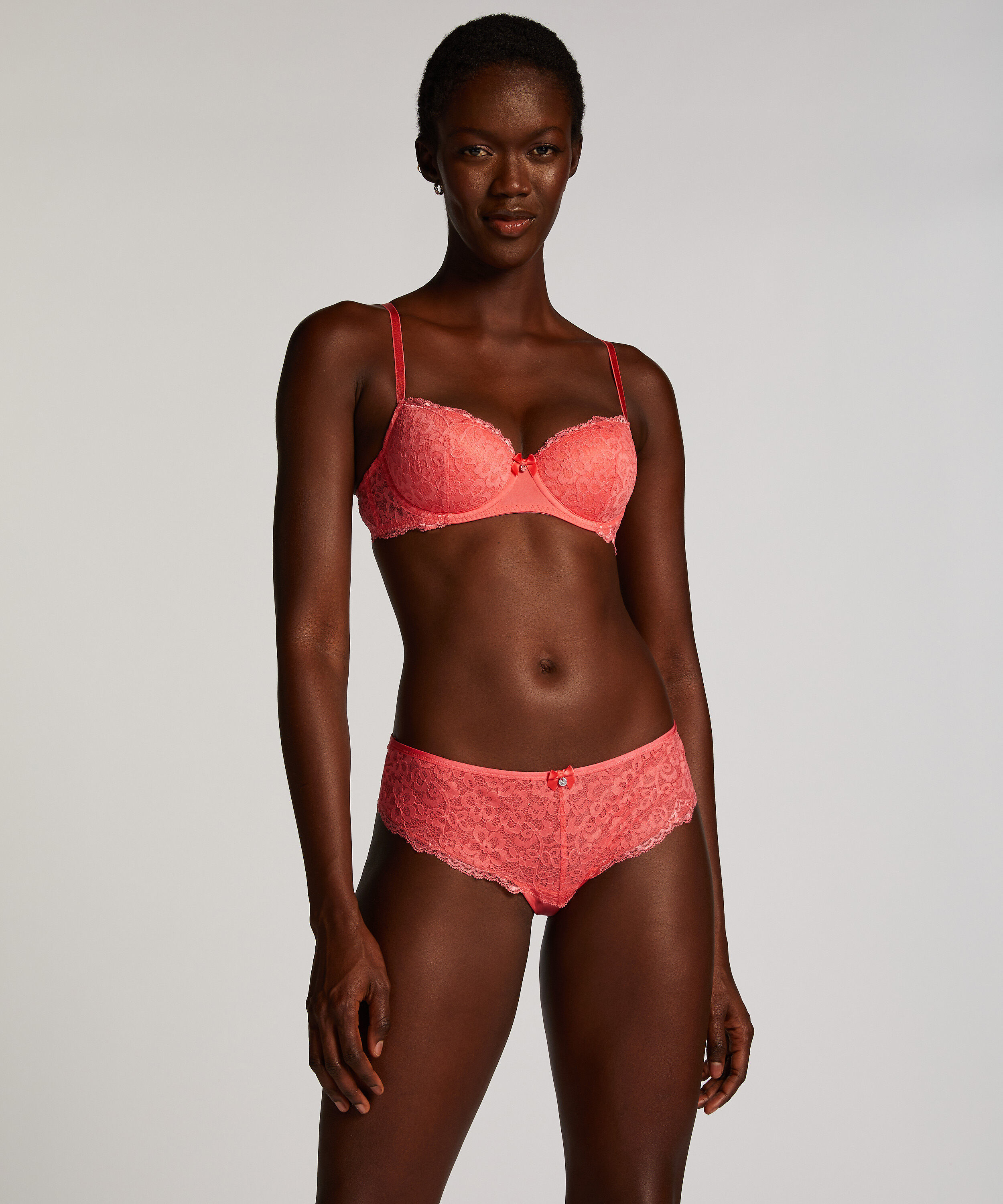 Brasileña Marine, Rosa