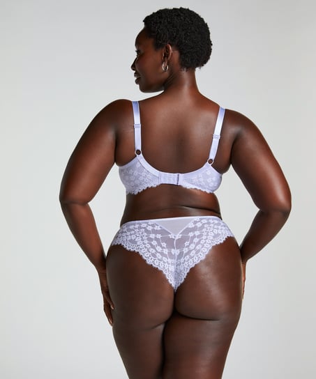 Brasileña Daisy, Morado