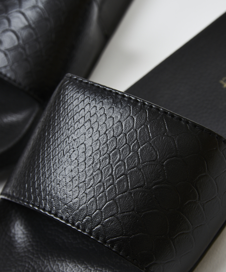 Zapatillas con estampado de serpiente, Negro