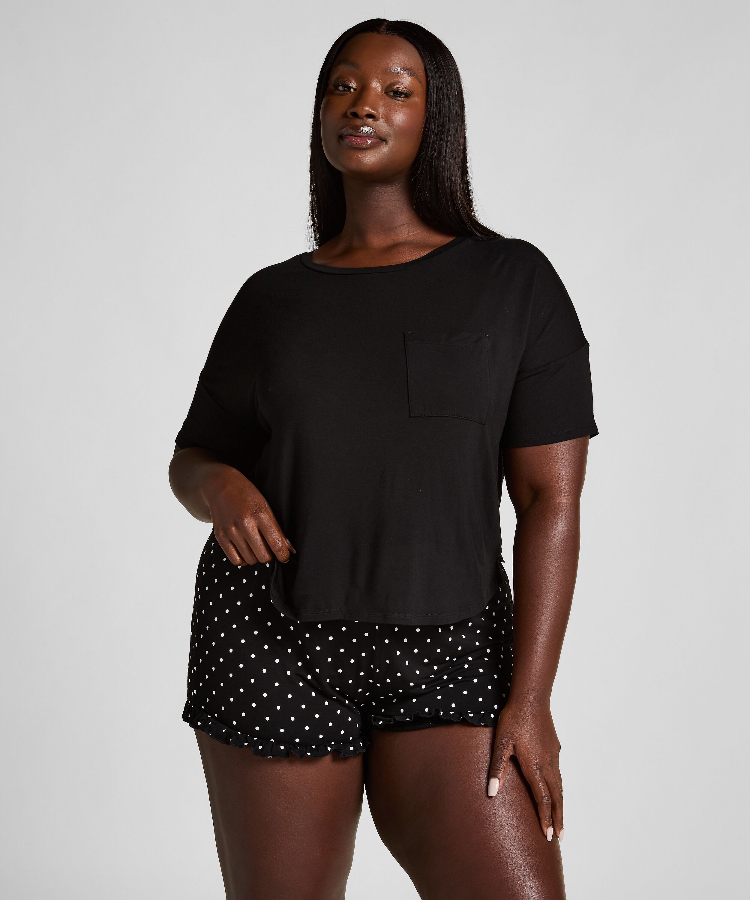 Conjunto de pijama, Negro