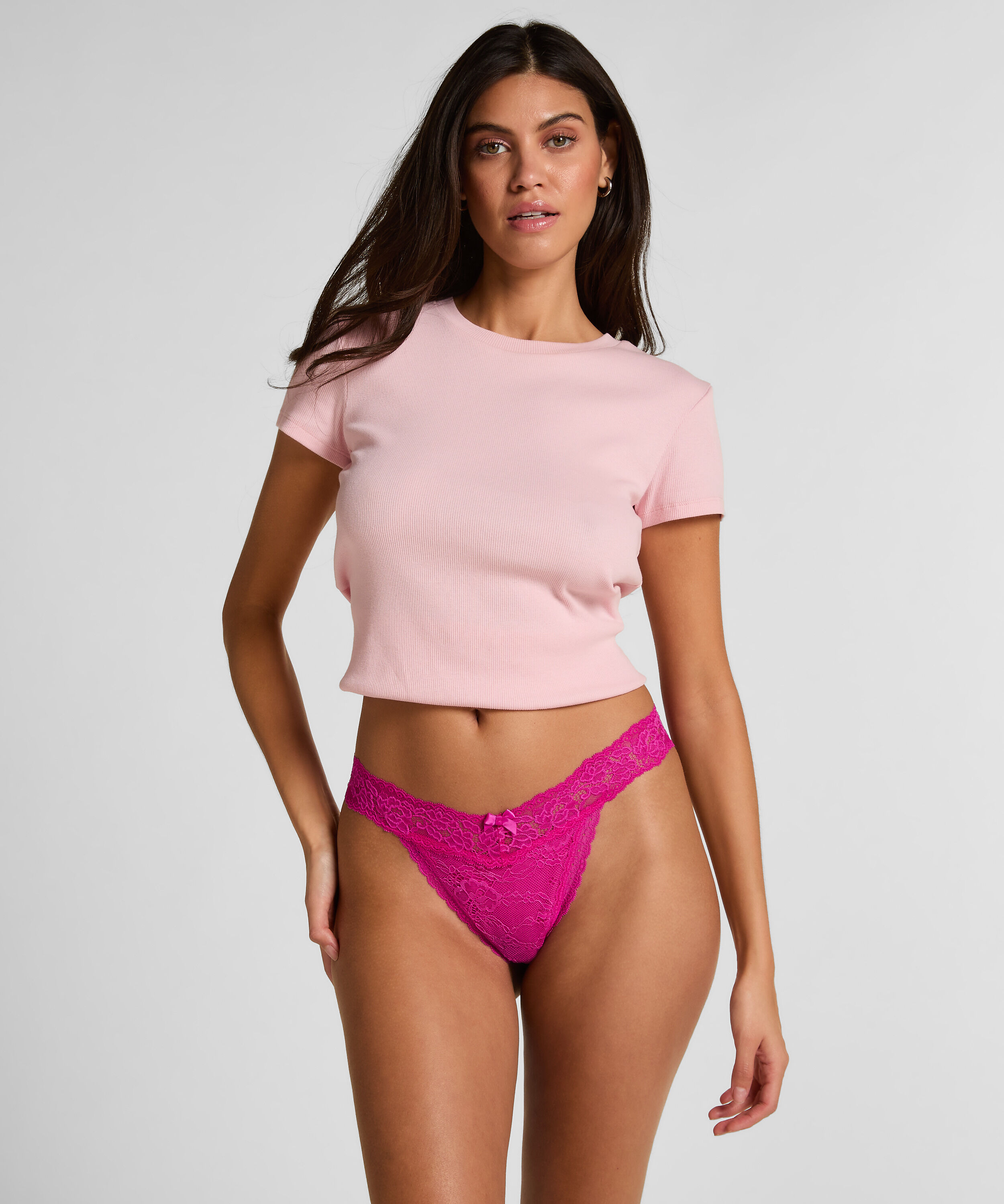 Tanga Madison, Rosa