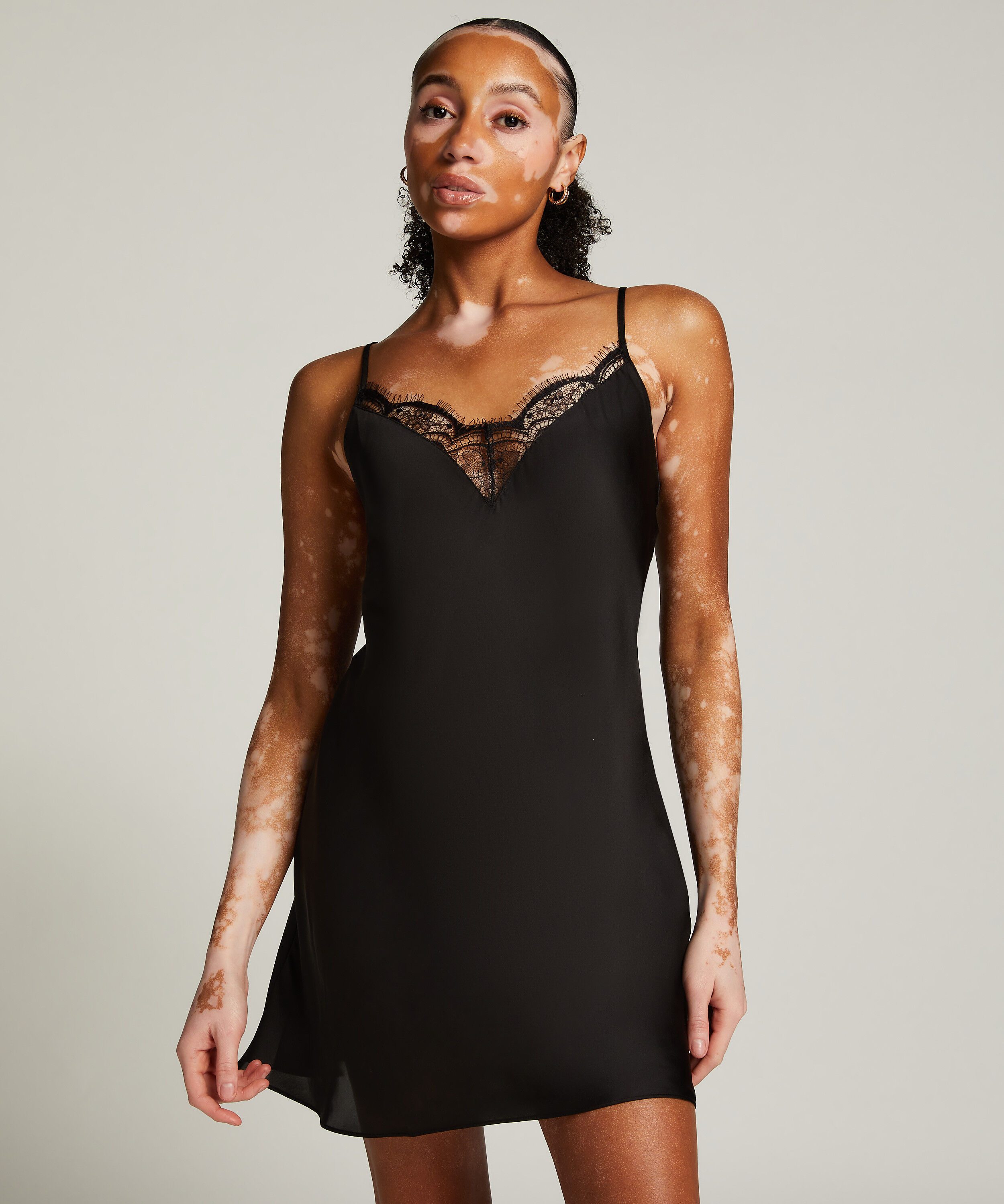 Vestido lancero Satin, Negro