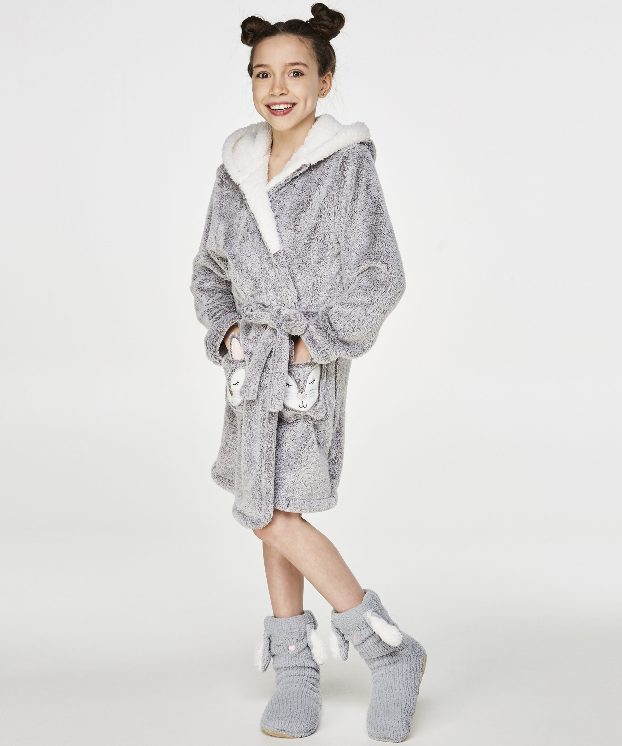 Bata Fleece Teens, Gris