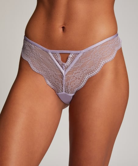 Cheekini Isabelle, Morado