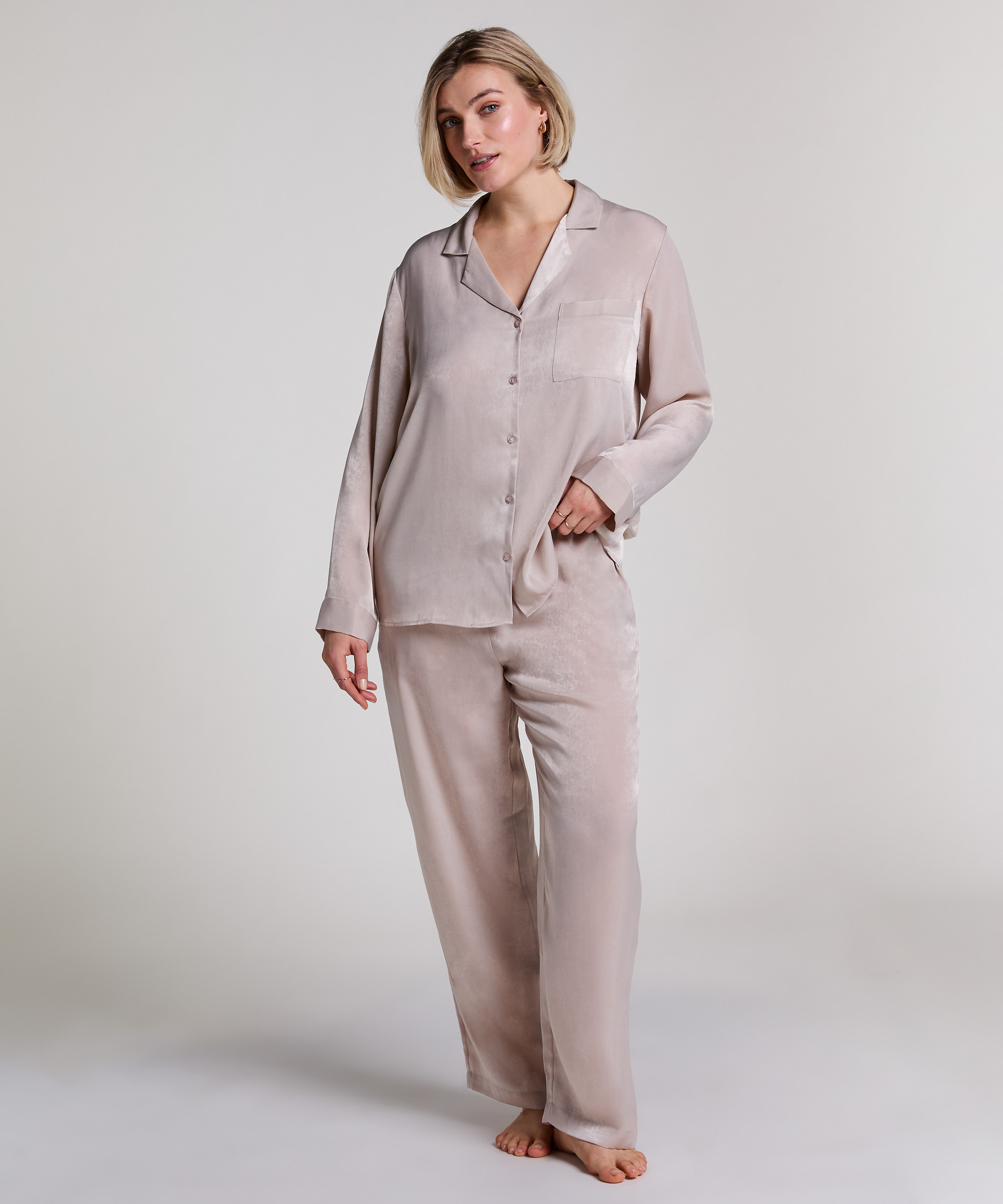 Pantal&oacute;n de sat&eacute;n, Beige, main