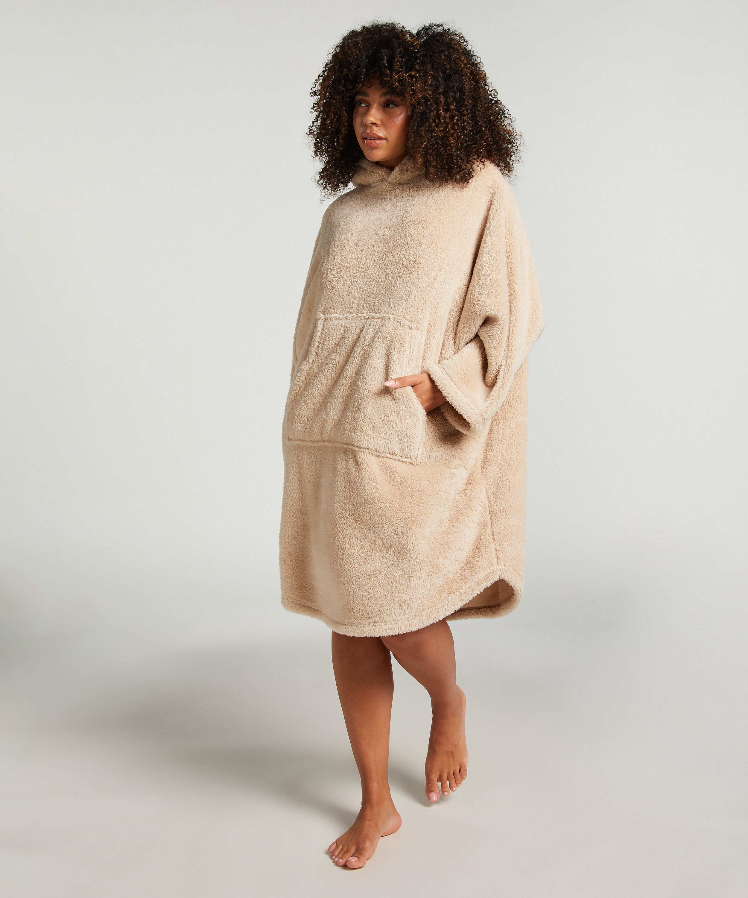 Vestido de vellón Lounge Snuggle, Beige