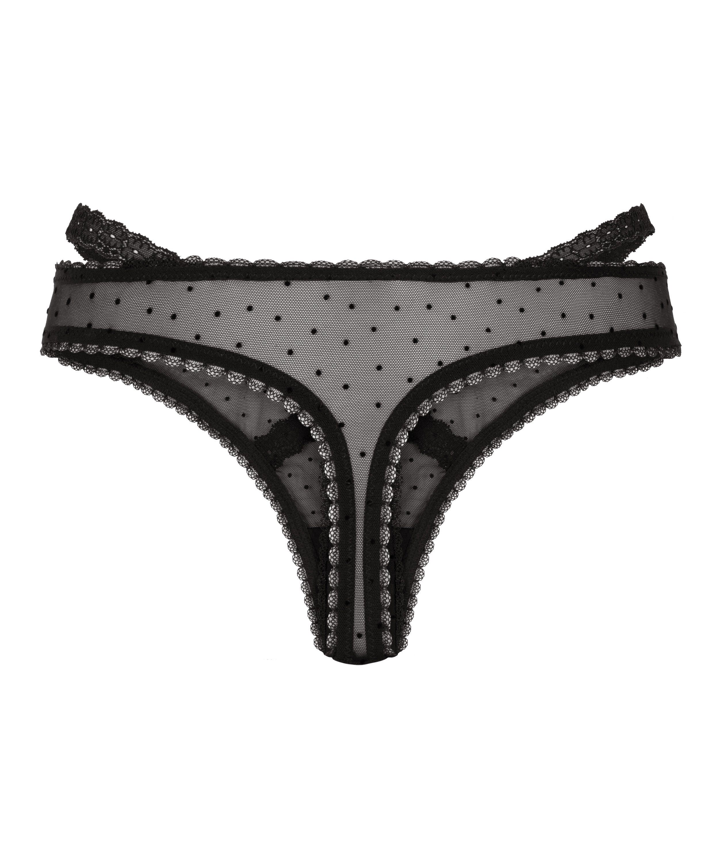Tanga Adeline, Negro, main