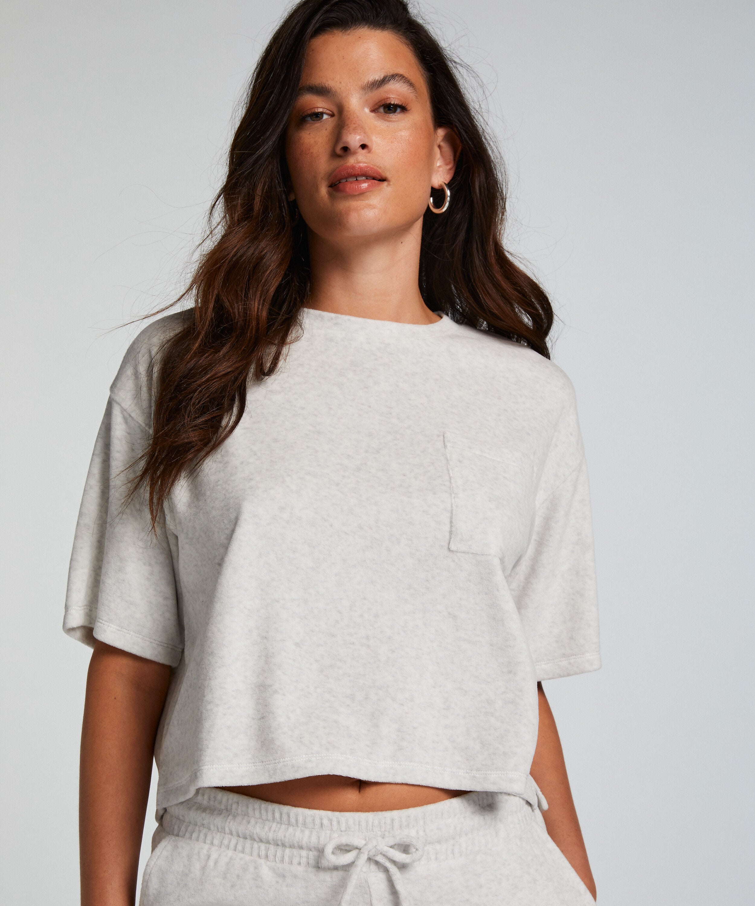 Top de terciopelo de manga corta, Gris