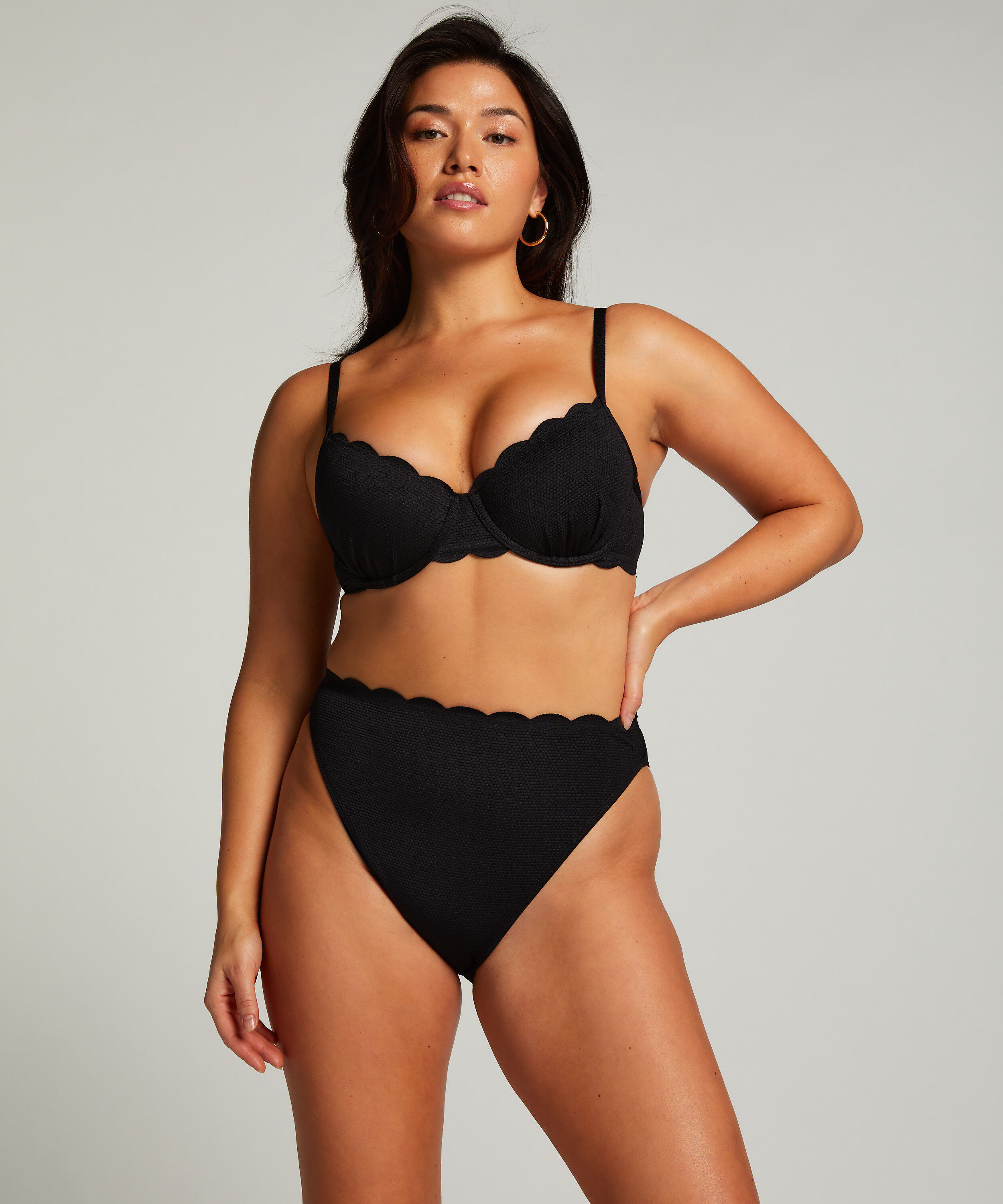 Braguita de Bikini Rio Scallop, Negro