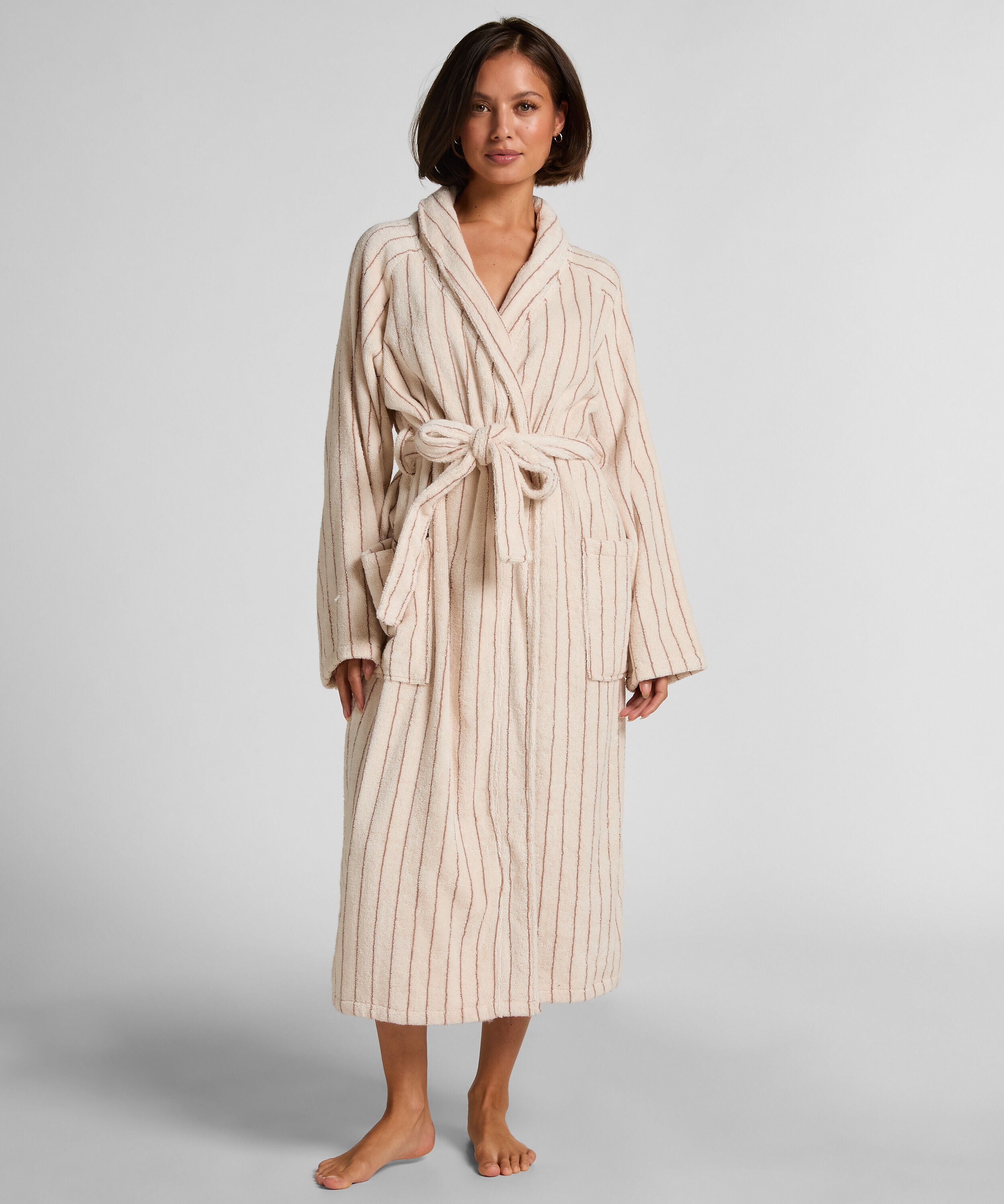 Bata toalla, Beige