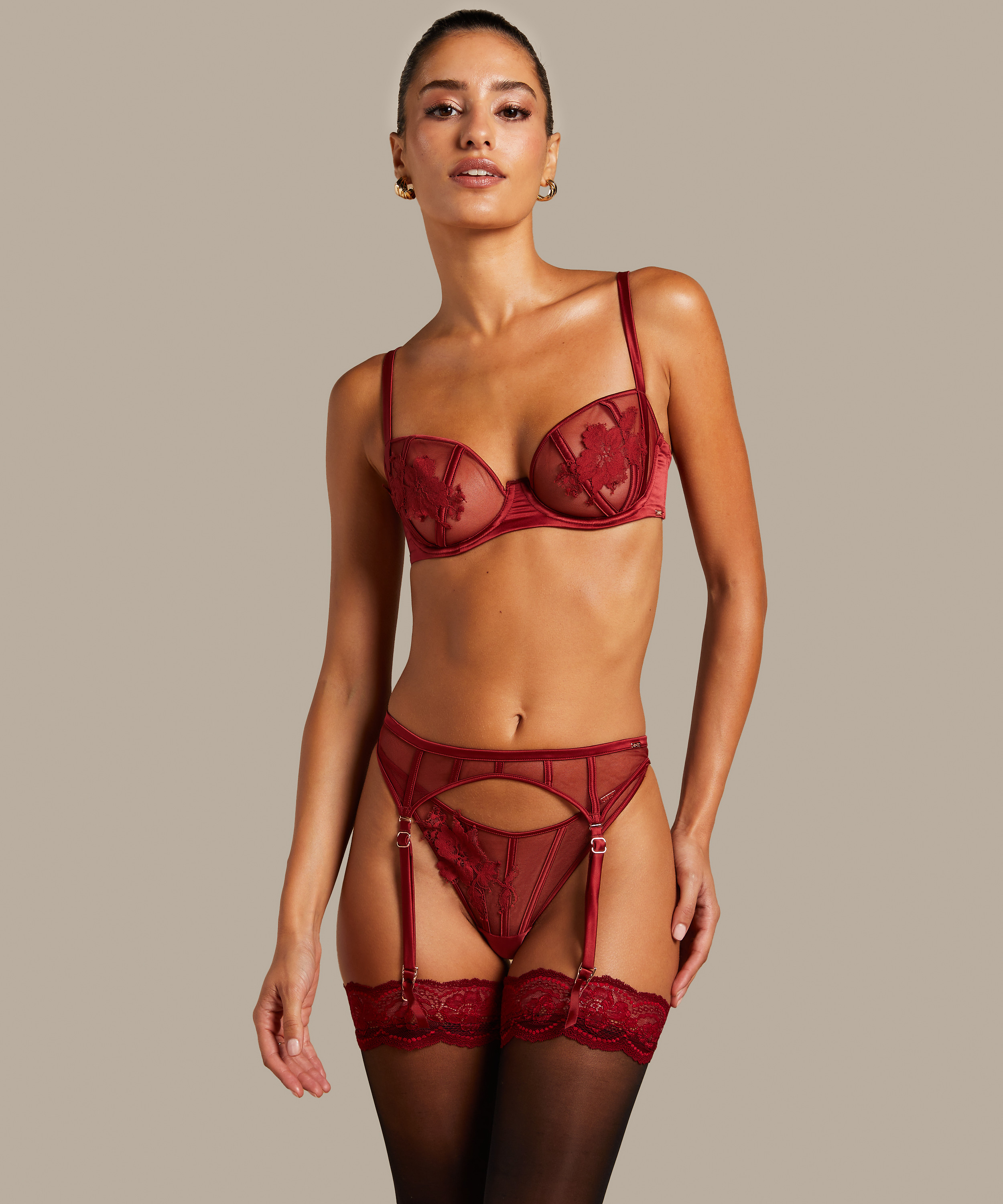 Liguero Ember, Rojo, main