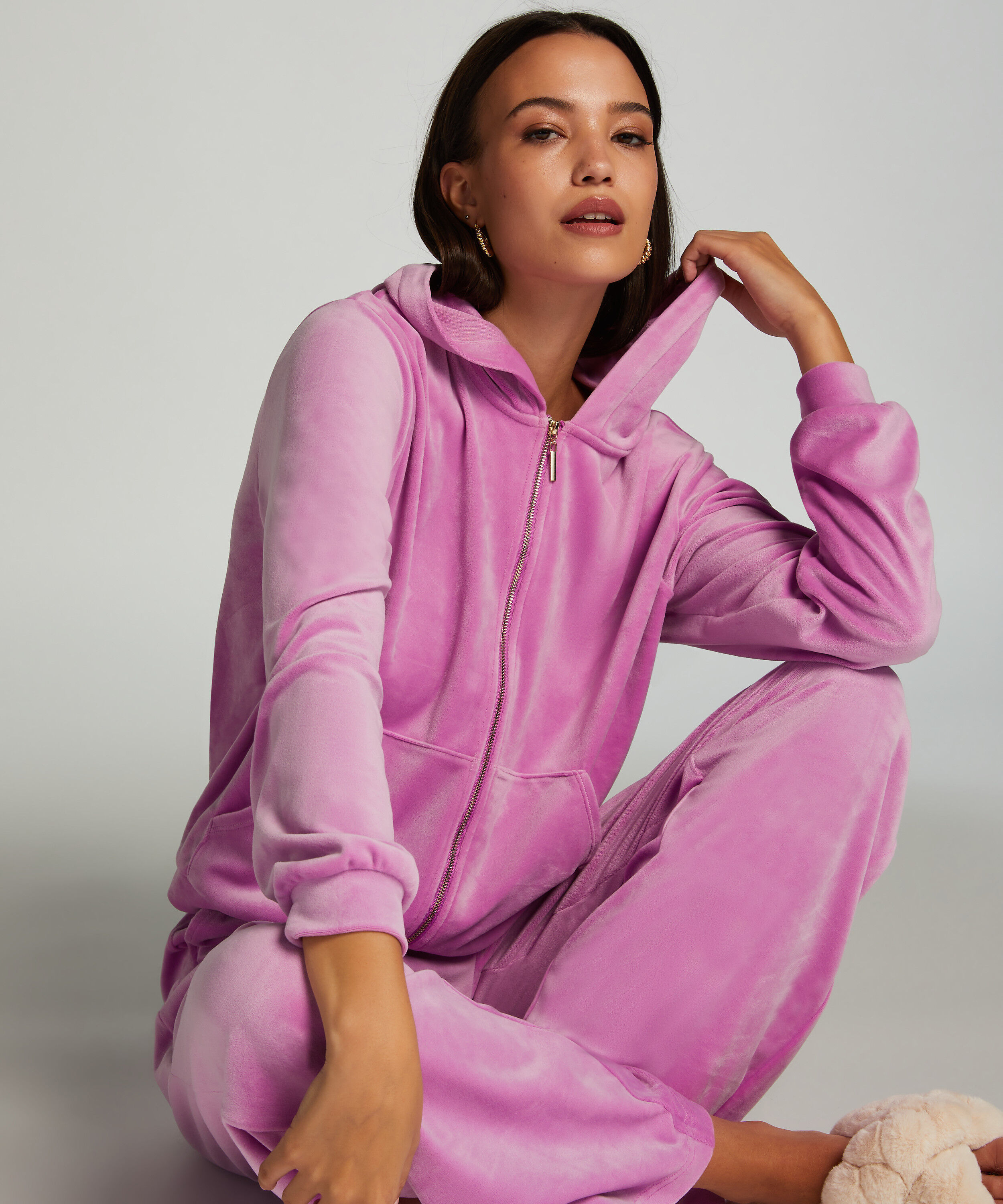 Chaqueta con capucha de terciopelo, Rosa