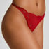 Tanga Whitney, Rojo