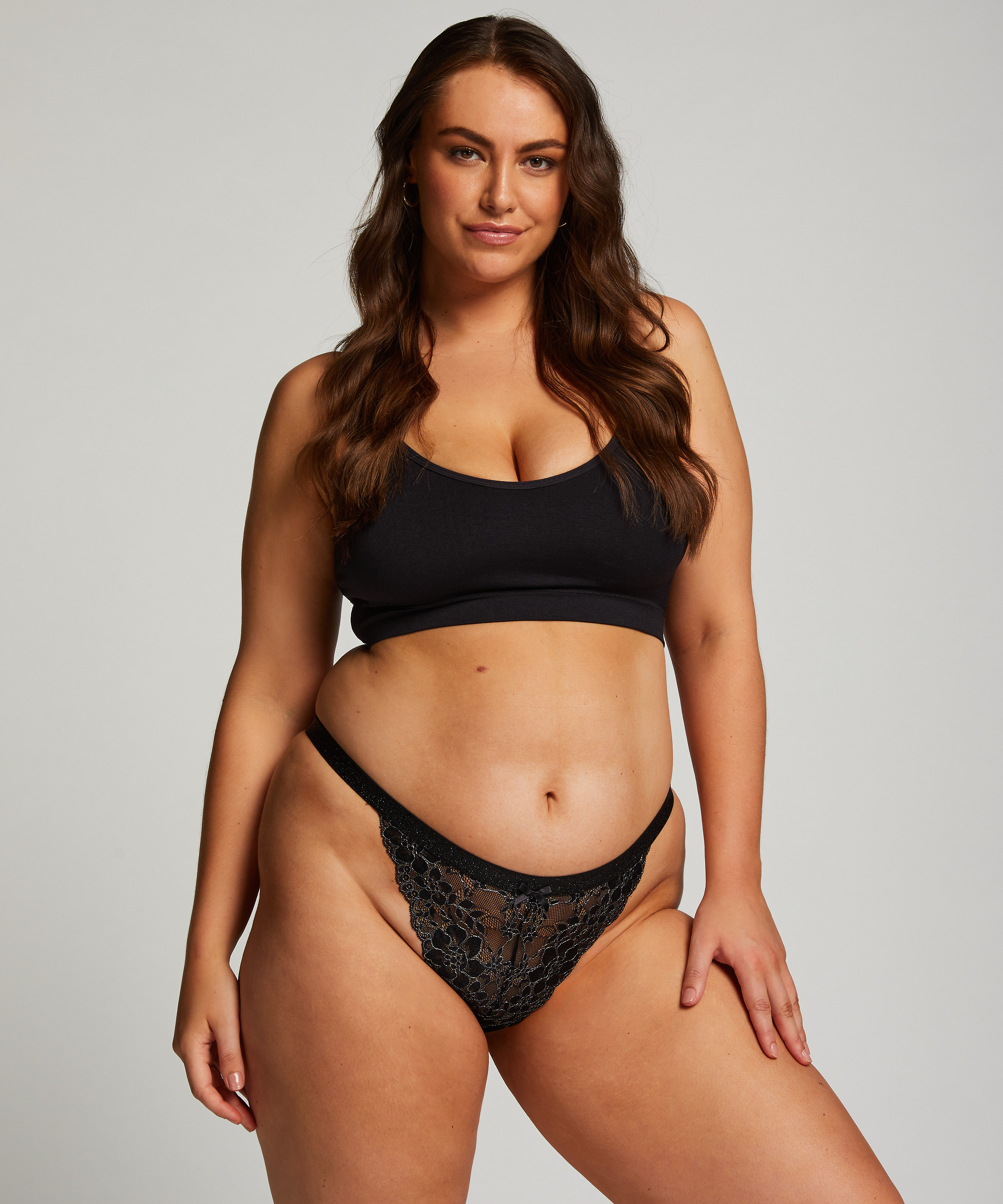 Braguita brasileña Dewi, Negro, main