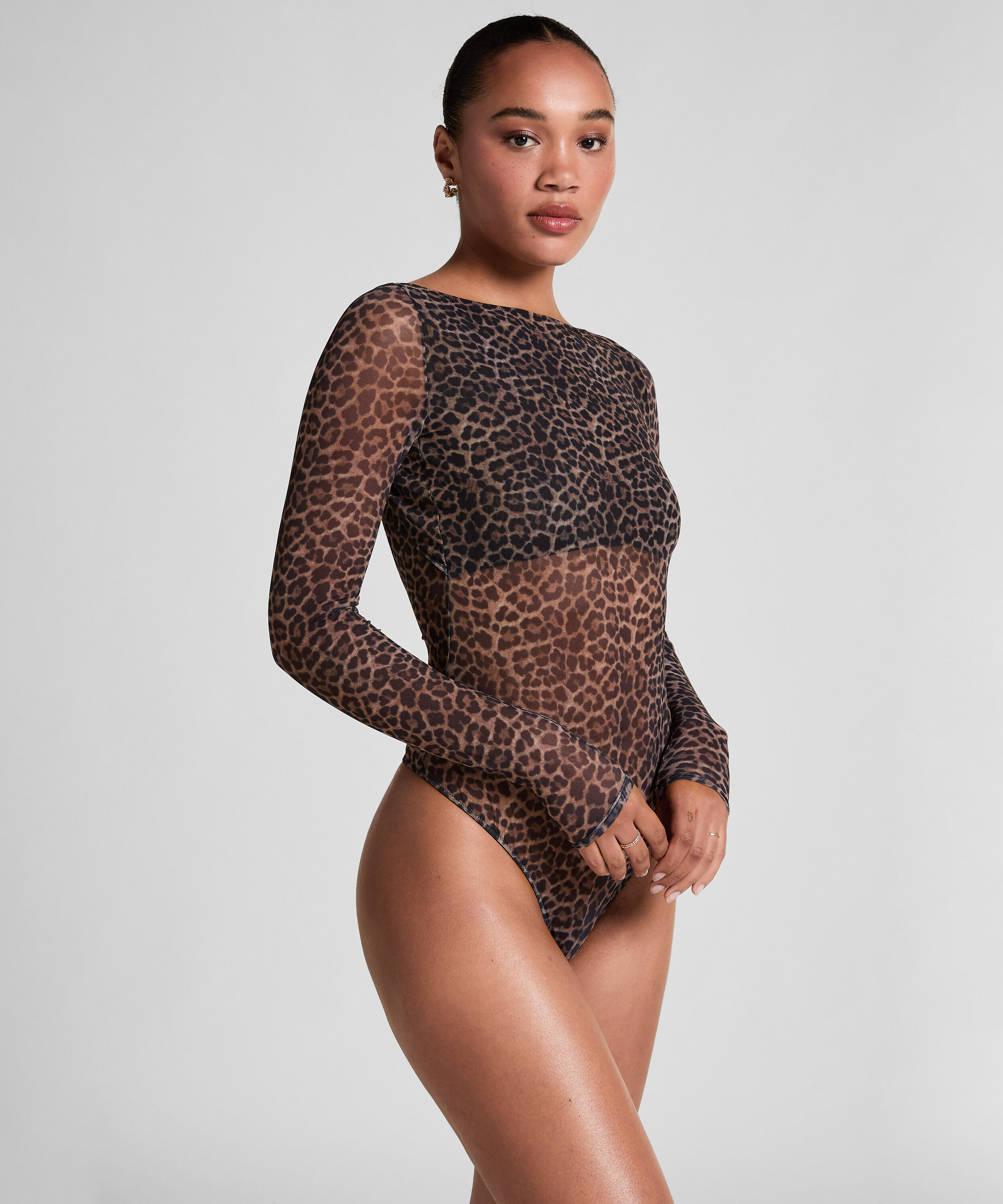 Bodi de manga larga Tara con estampado de leopardo, Negro