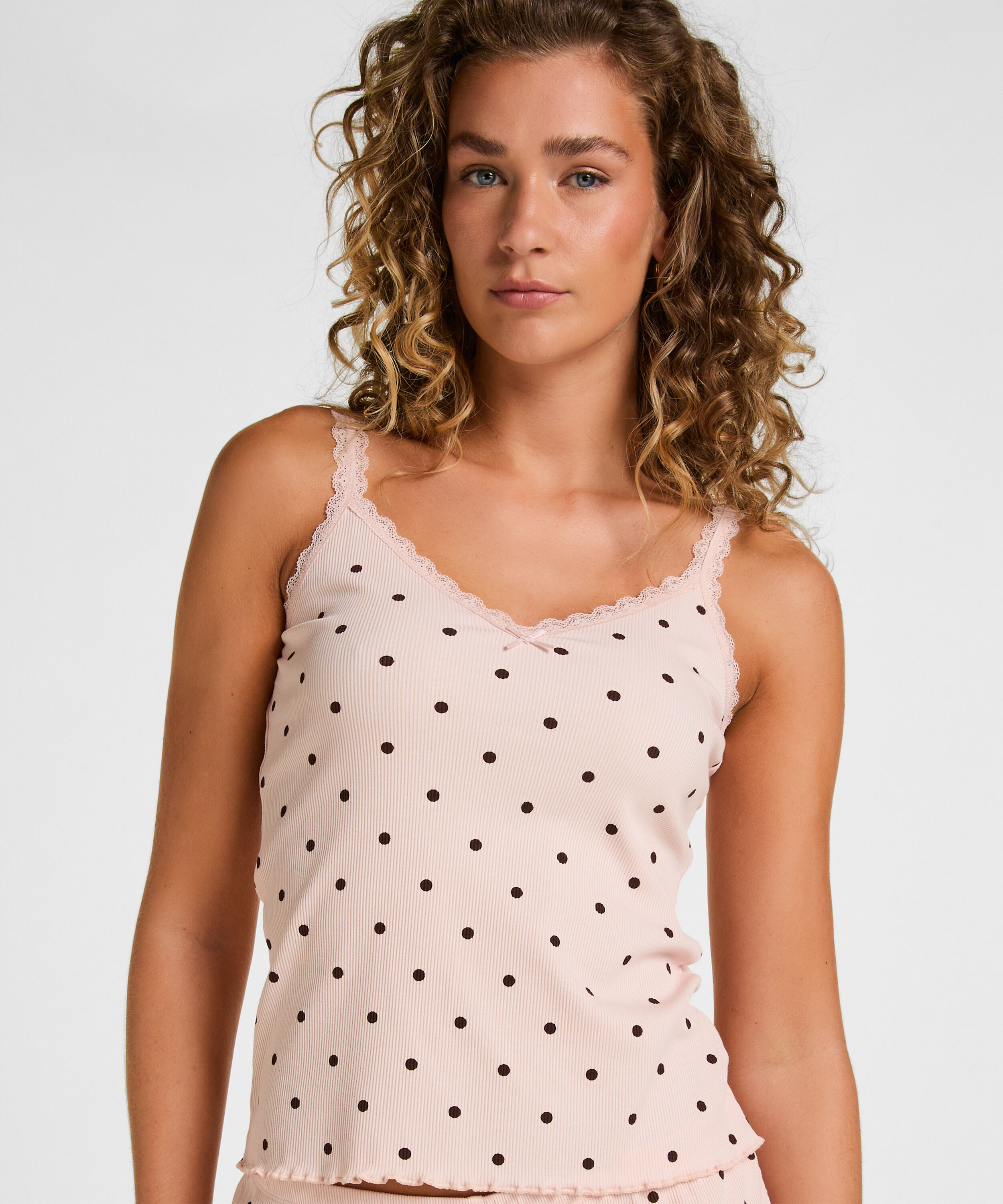 Camiseta de Tirantes de Punto Canalé con Encaje