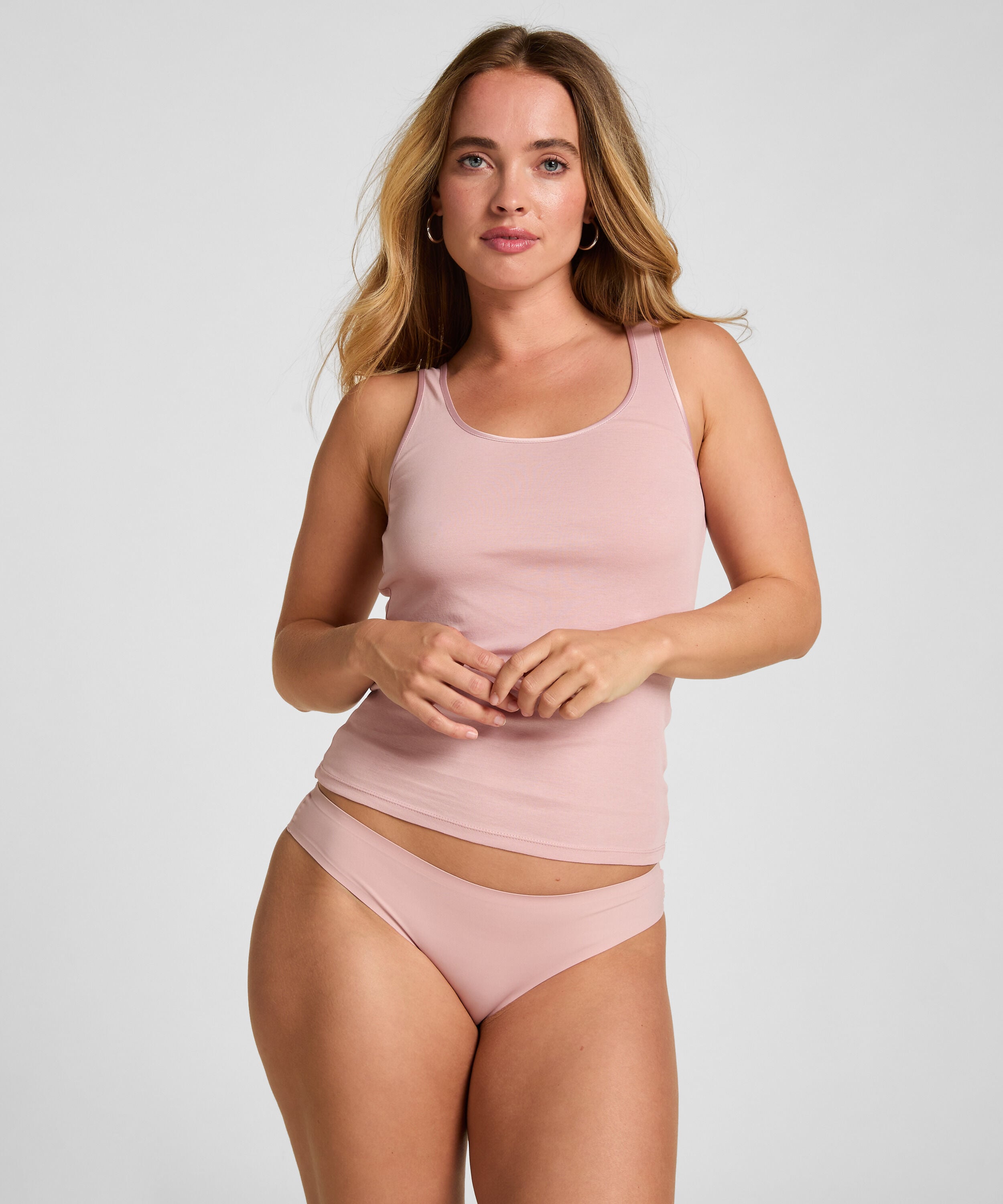 Camiseta Tirantes Básica Mujer
