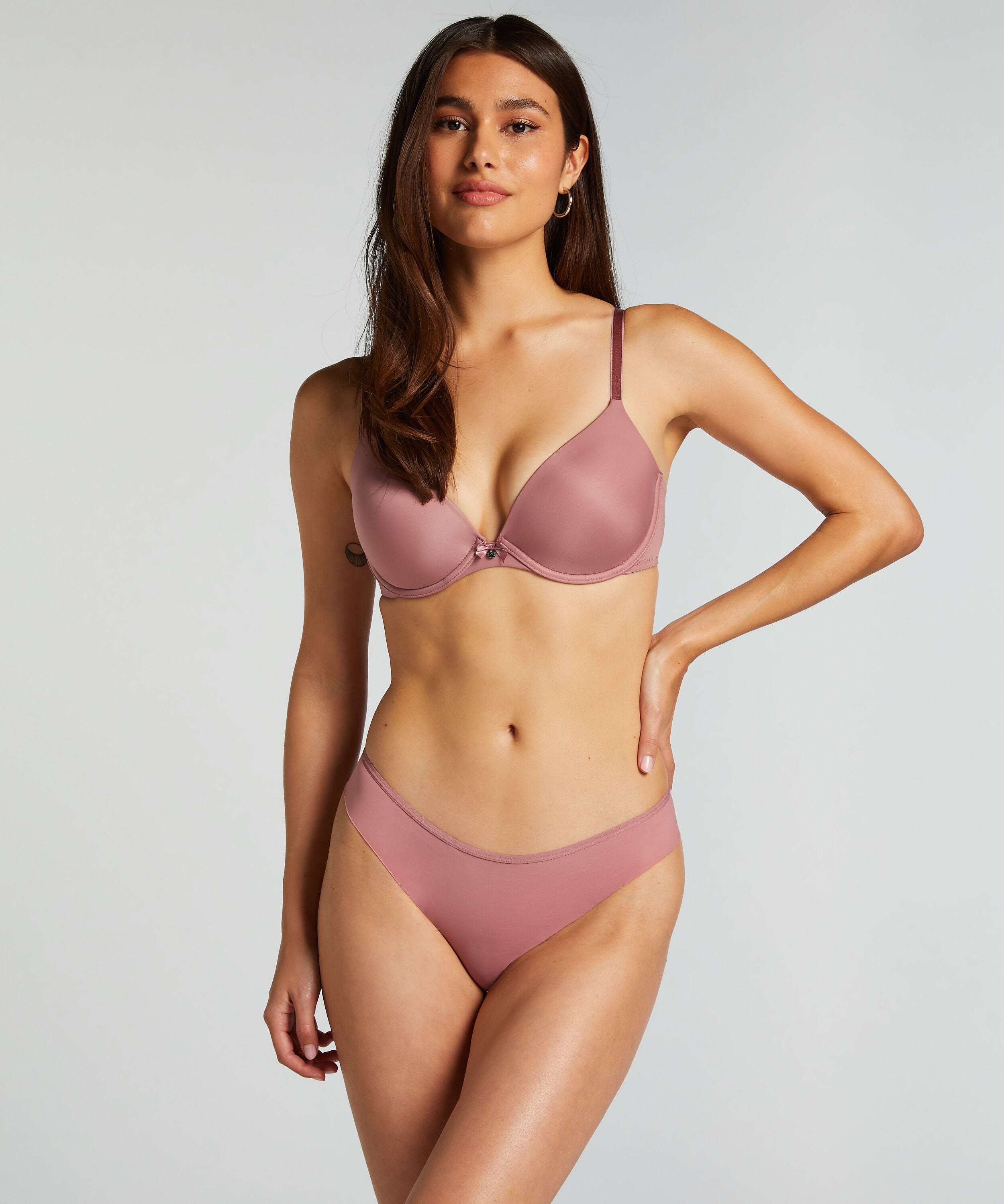 Brasileña Invisible Lace Back, Rosa