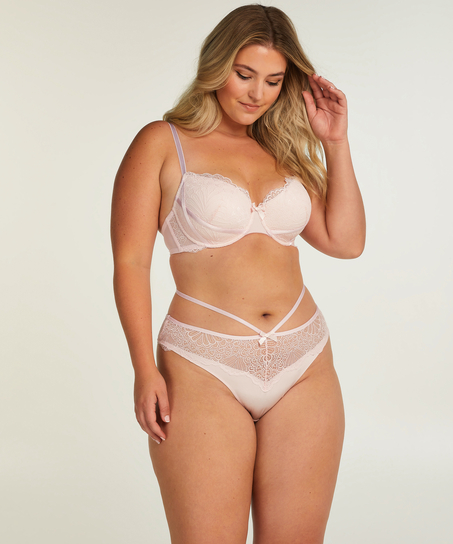 Brasile&ntilde;a Naomi, Rosa