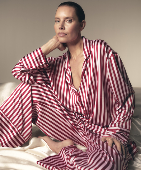 Pantal&oacute;n de sat&eacute;n, Rosa