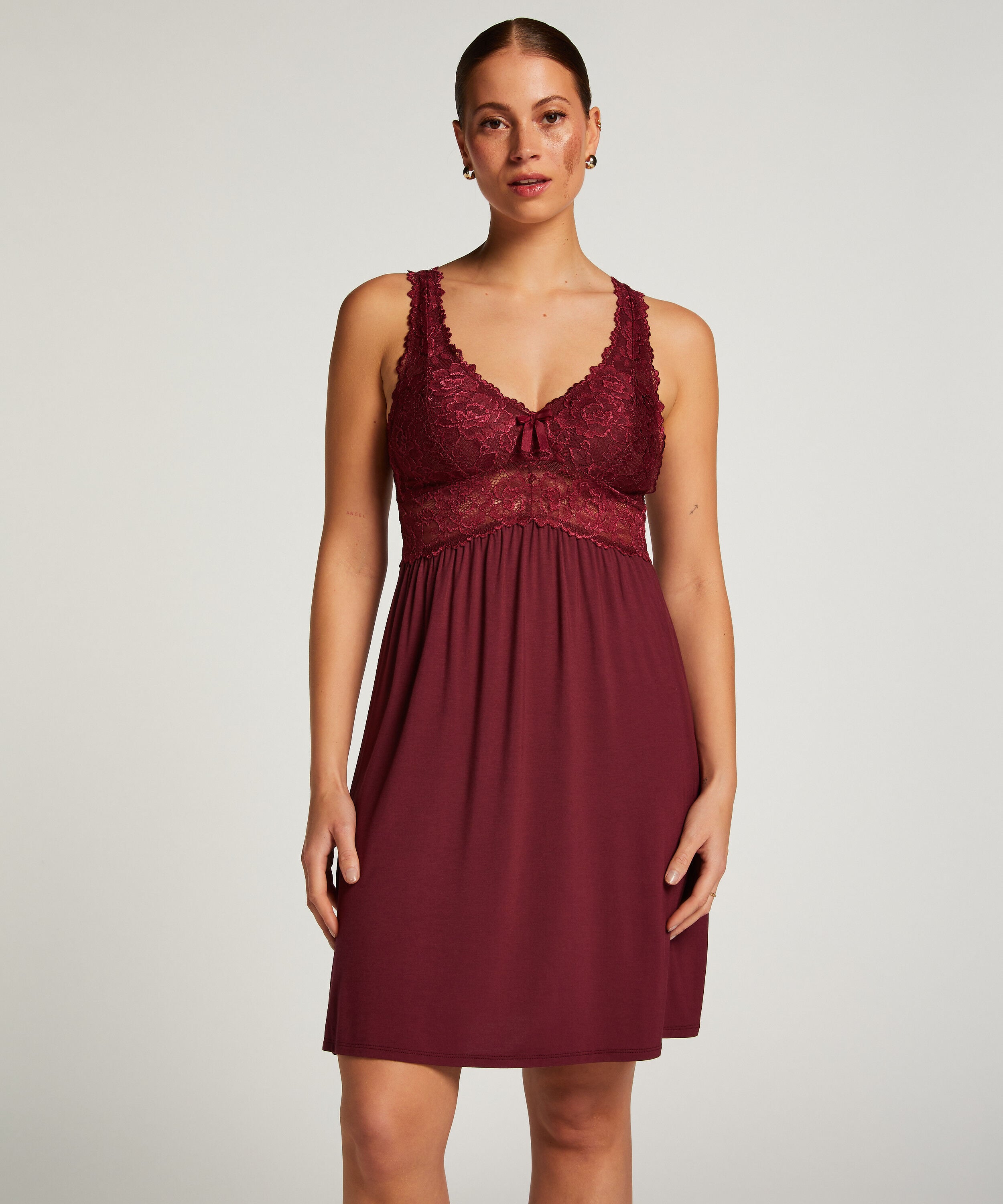 Vestido lencero Nora Lace, Morado