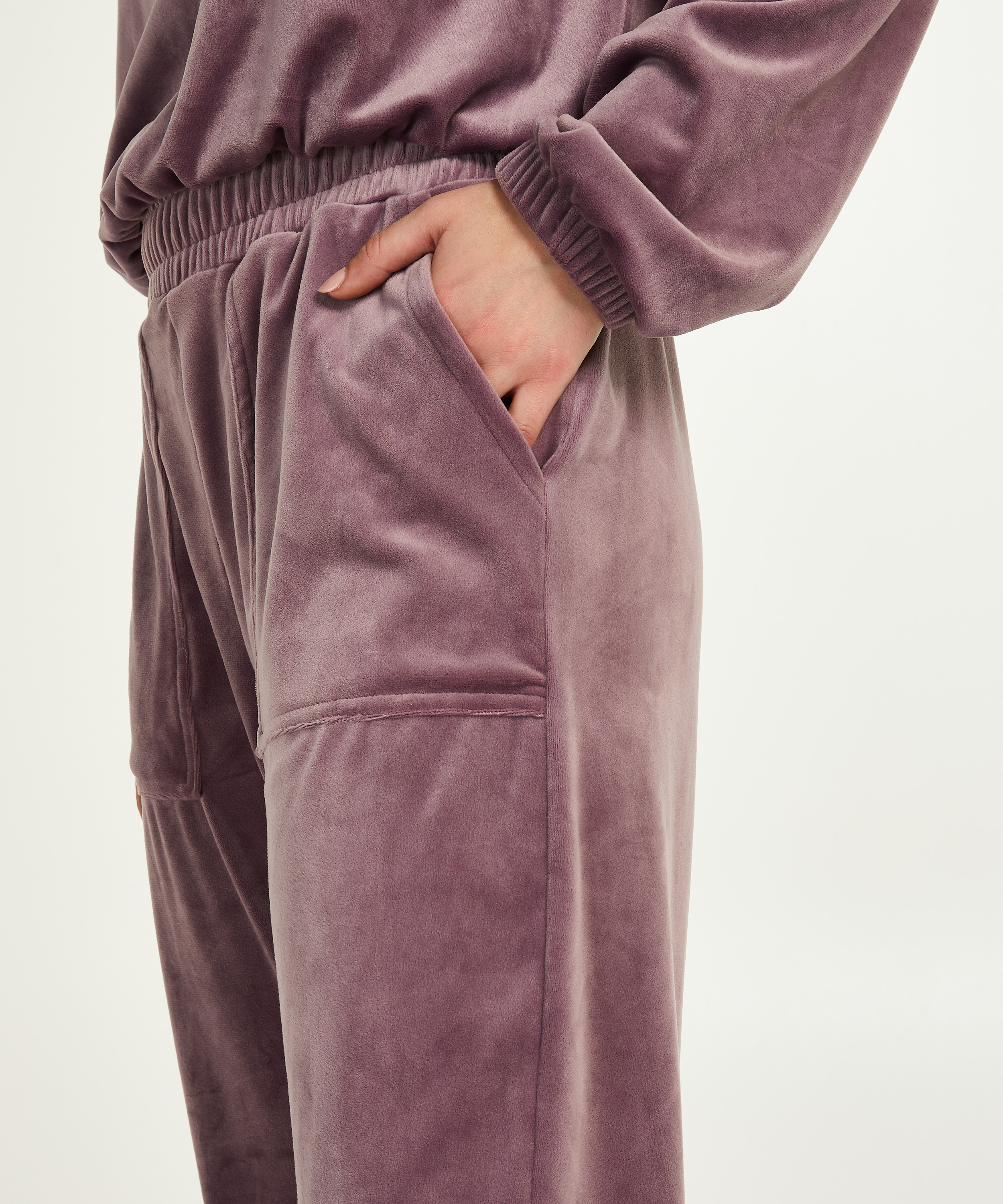 Pantal&oacute;n Tall de deporte de terciopelo, Morado, main