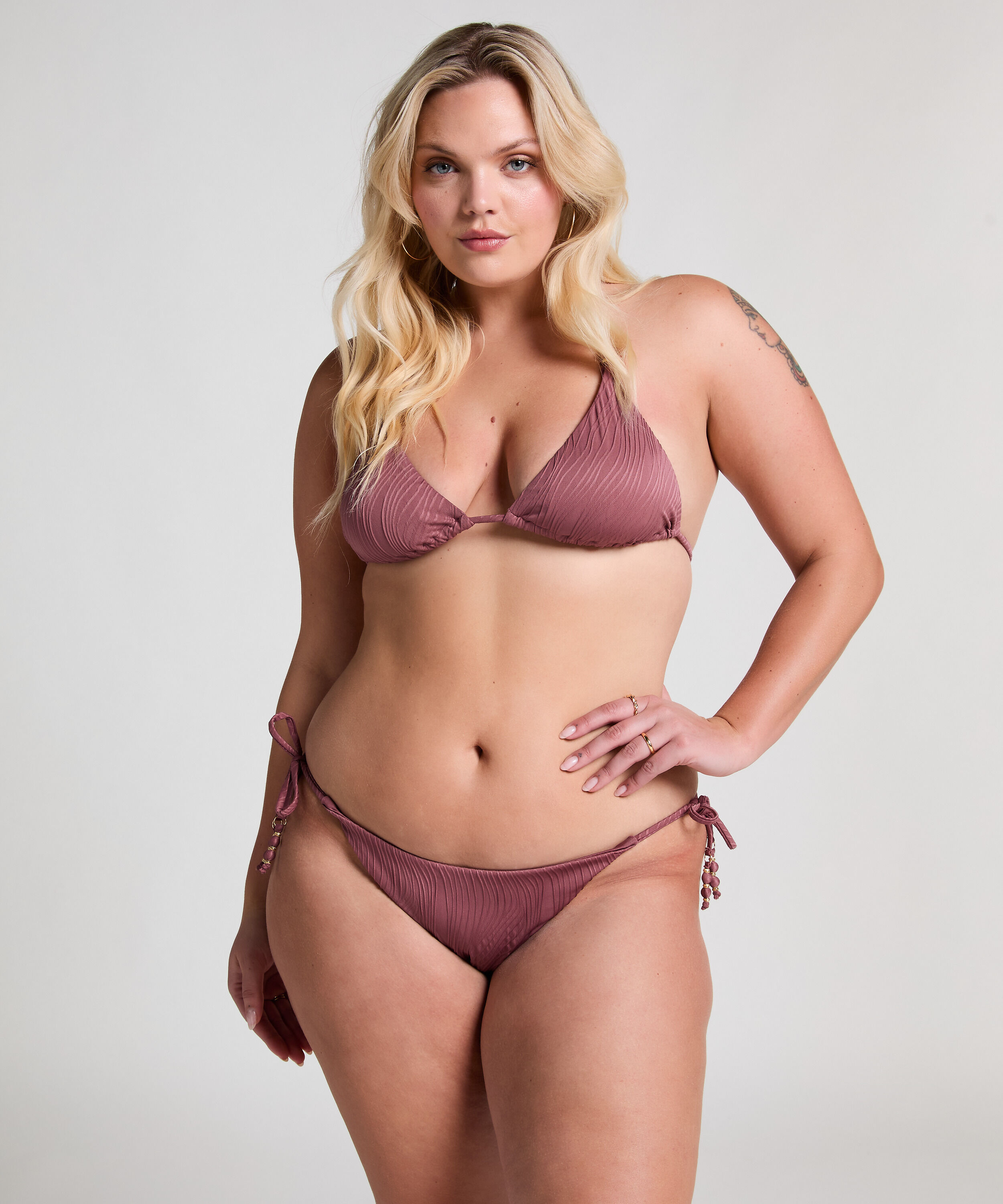 Top de bikini triangular Cozumel, Morado