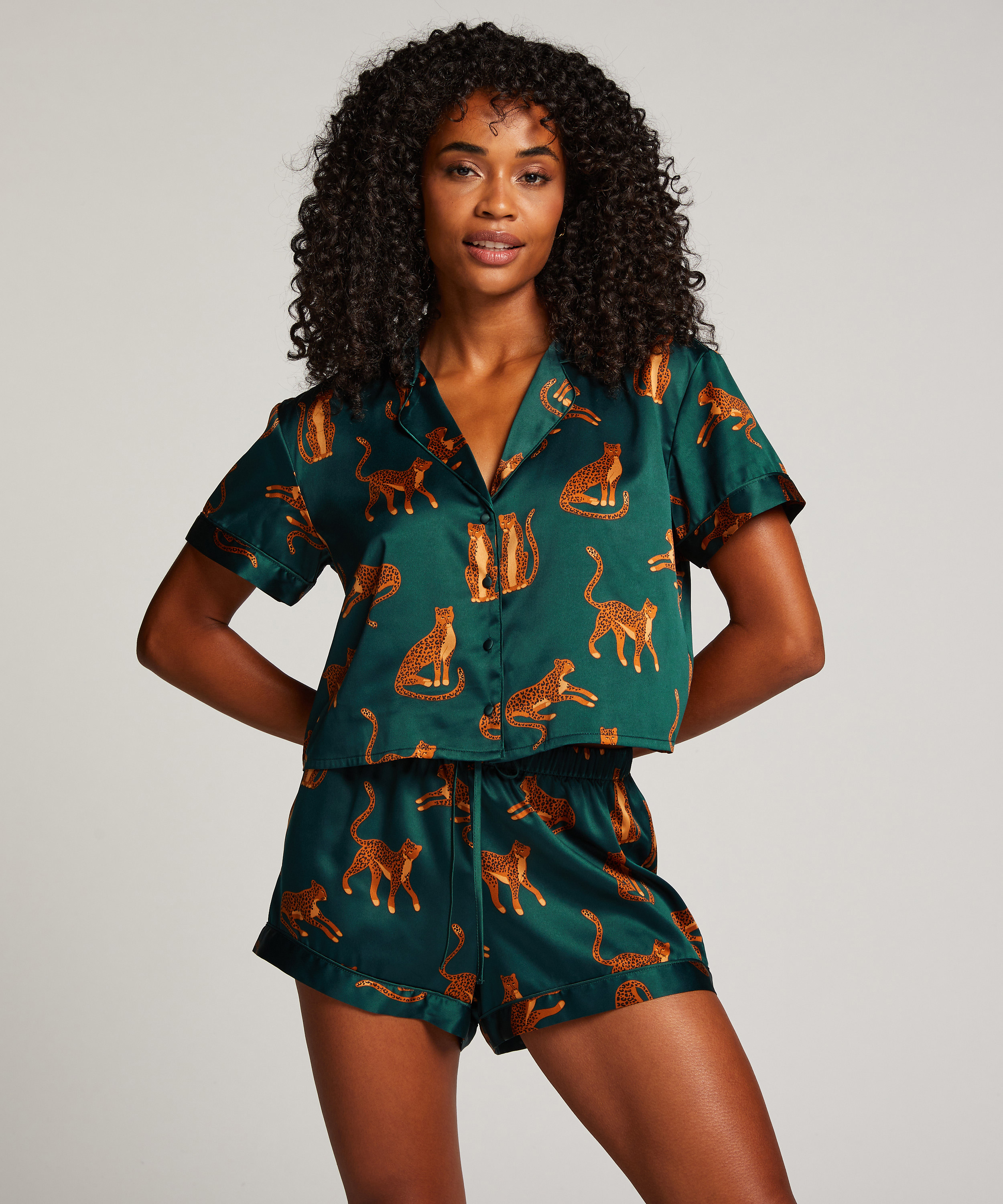 Chaqueta de manga corta de sat&eacute;n, Verde, main