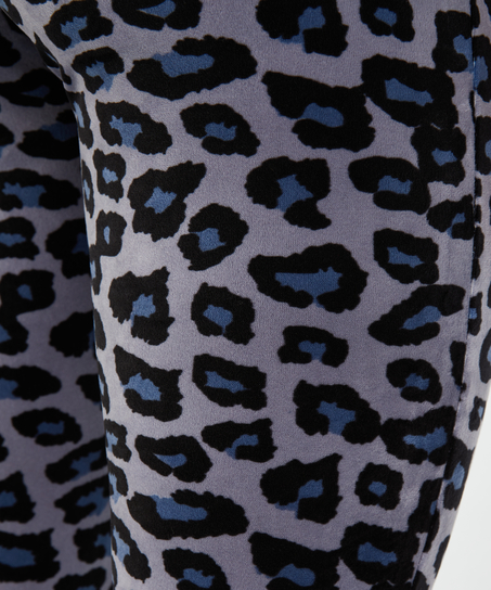 Mallas de terciopelo, Gris