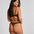 Tanga Phoebe, marrón