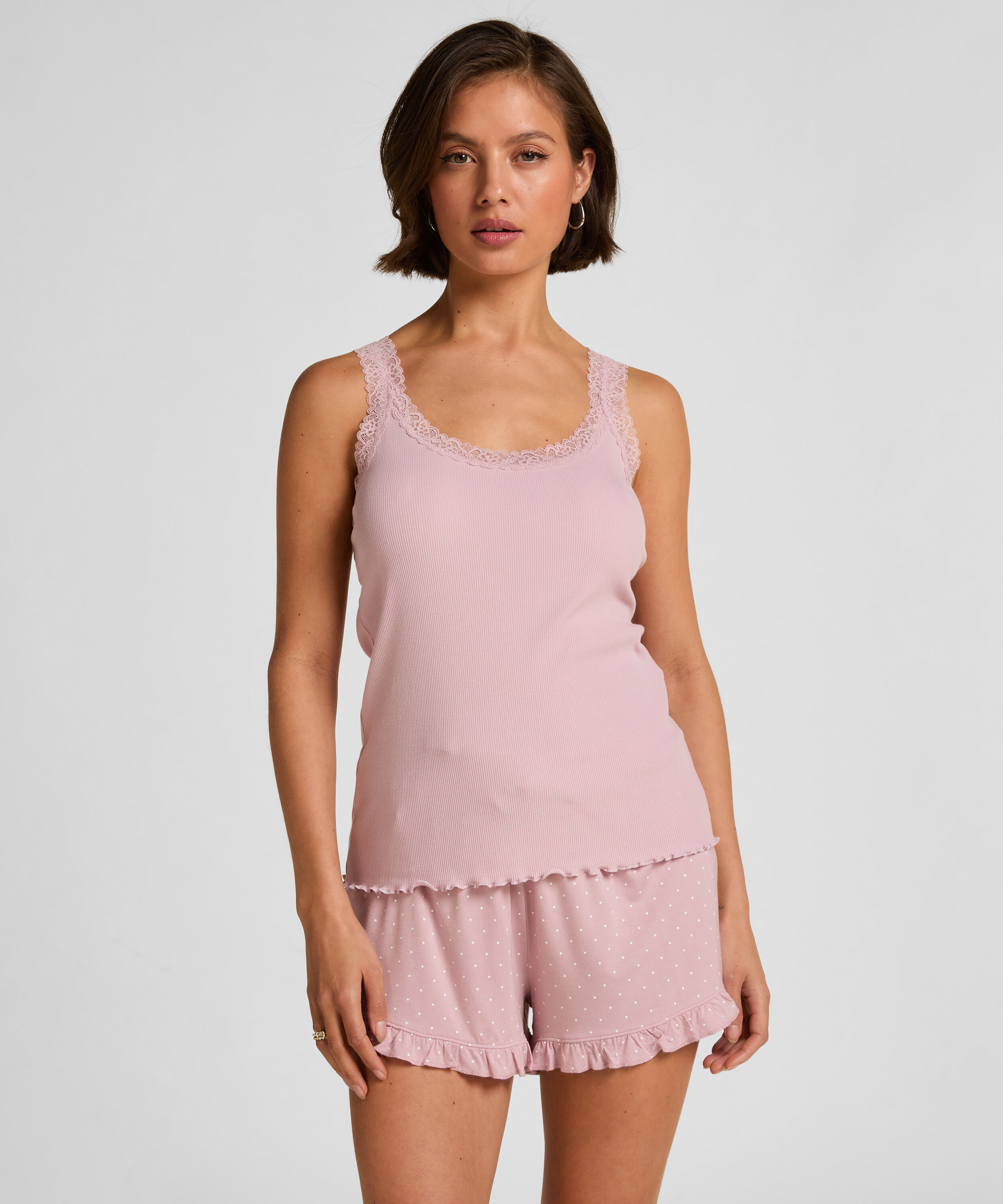 Short de punto con volantes, Rosa